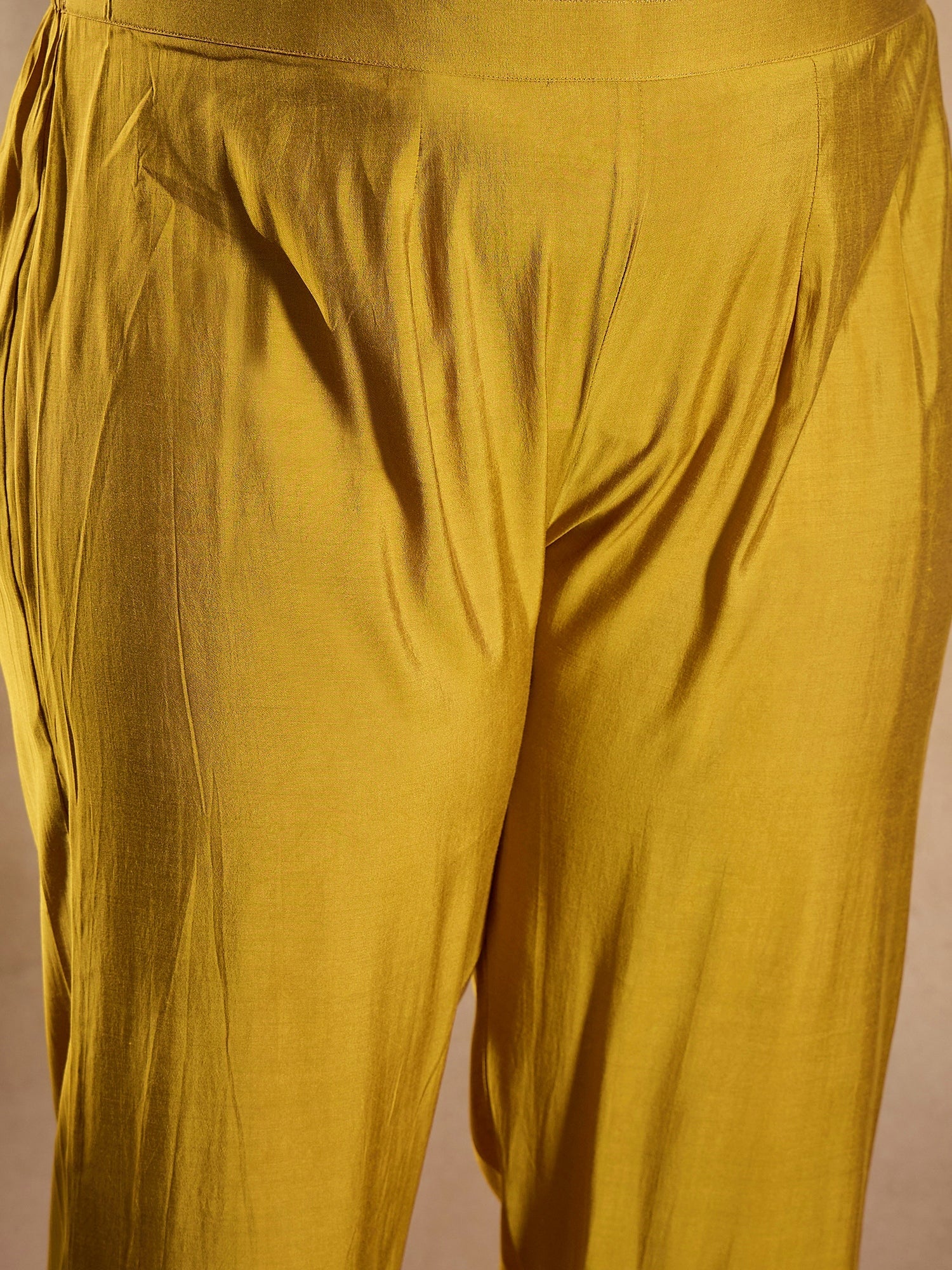 Floral Embroidered Zari Georgette Kurta with Trousers & Dupatta - ID