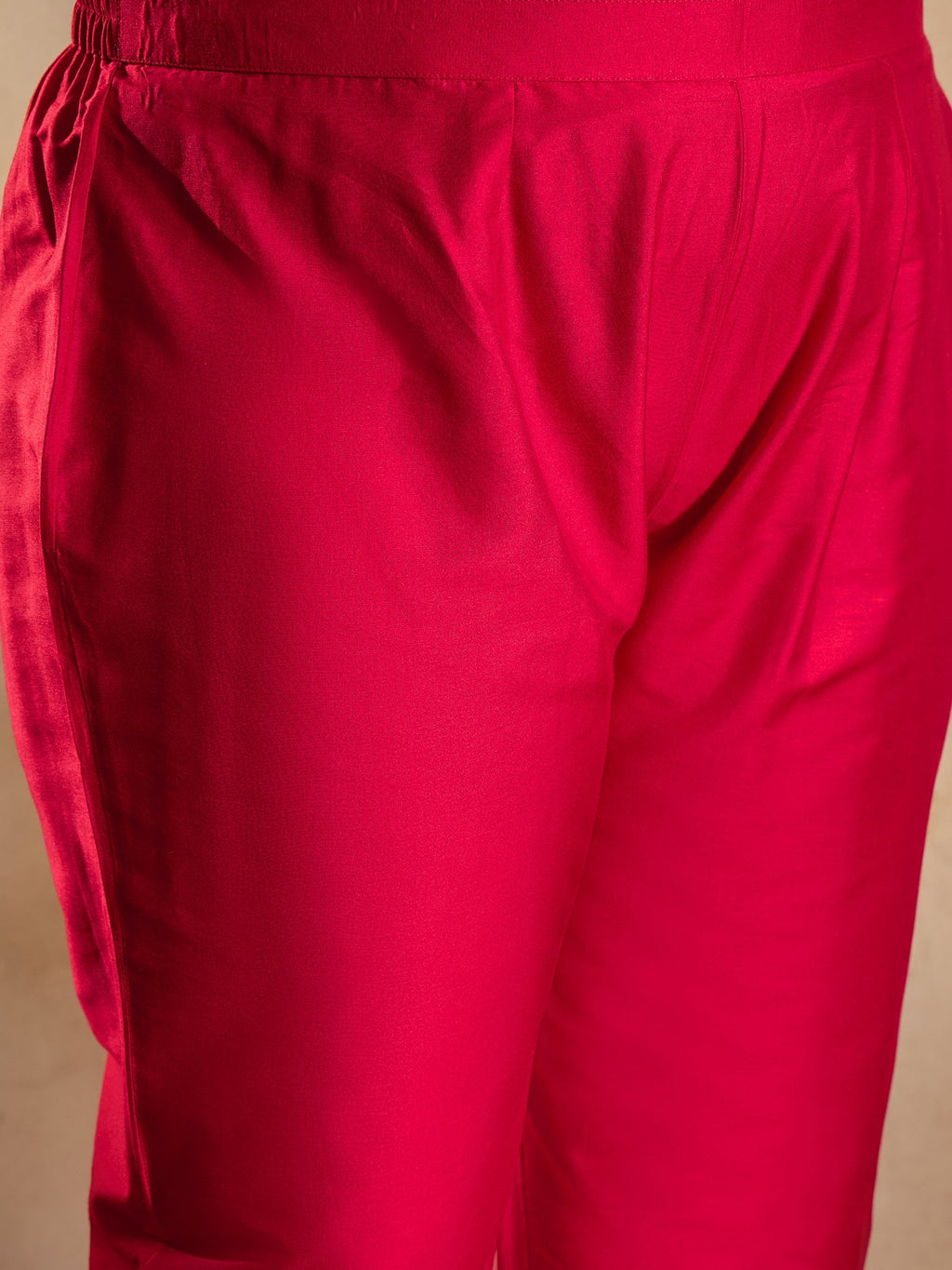 Floral Embroidered Empire Sequinned Georgette Anarkali Kurta with Trousers - ID