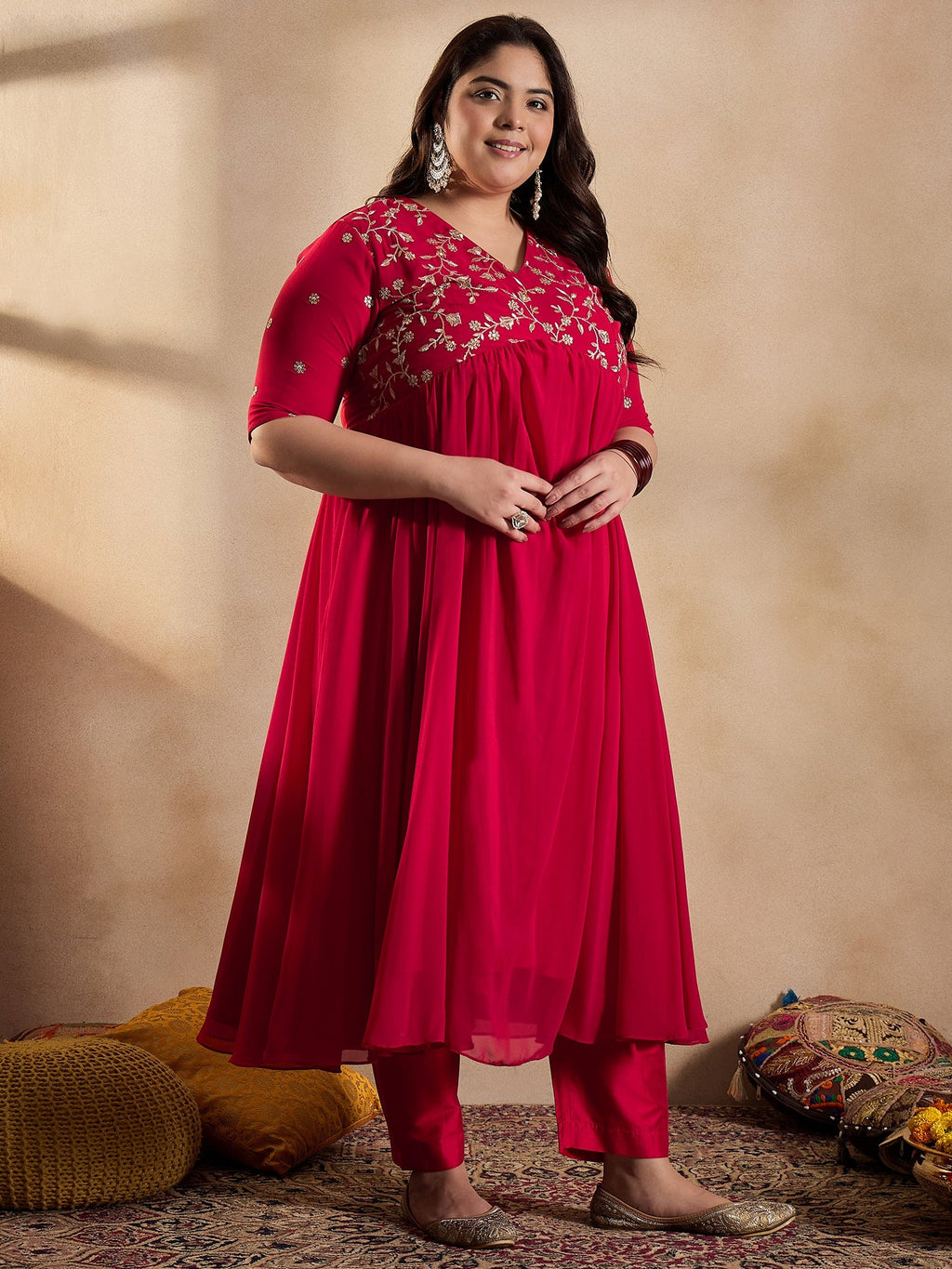 Floral Embroidered Empire Sequinned Georgette Anarkali Kurta with Trousers - ID