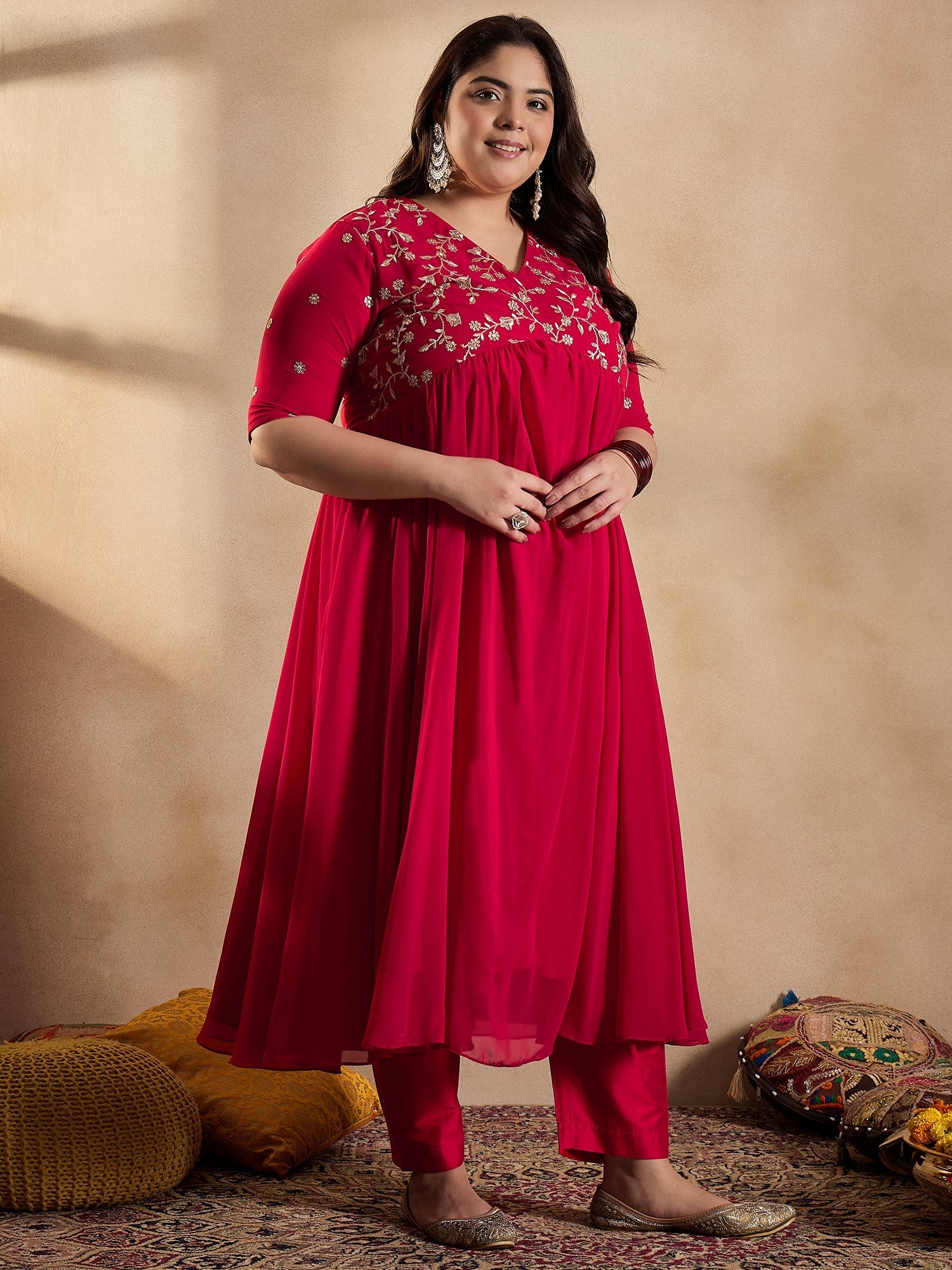 Floral Embroidered Empire Sequinned Georgette Anarkali Kurta with Trousers - ID