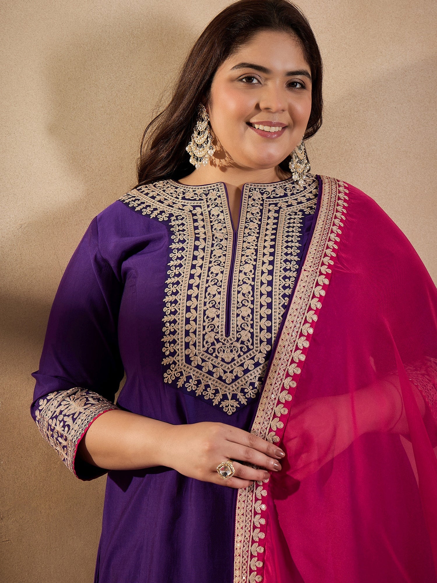 Floral Embroidered Zari Georgette Kurta with Trousers & Dupatta - ID