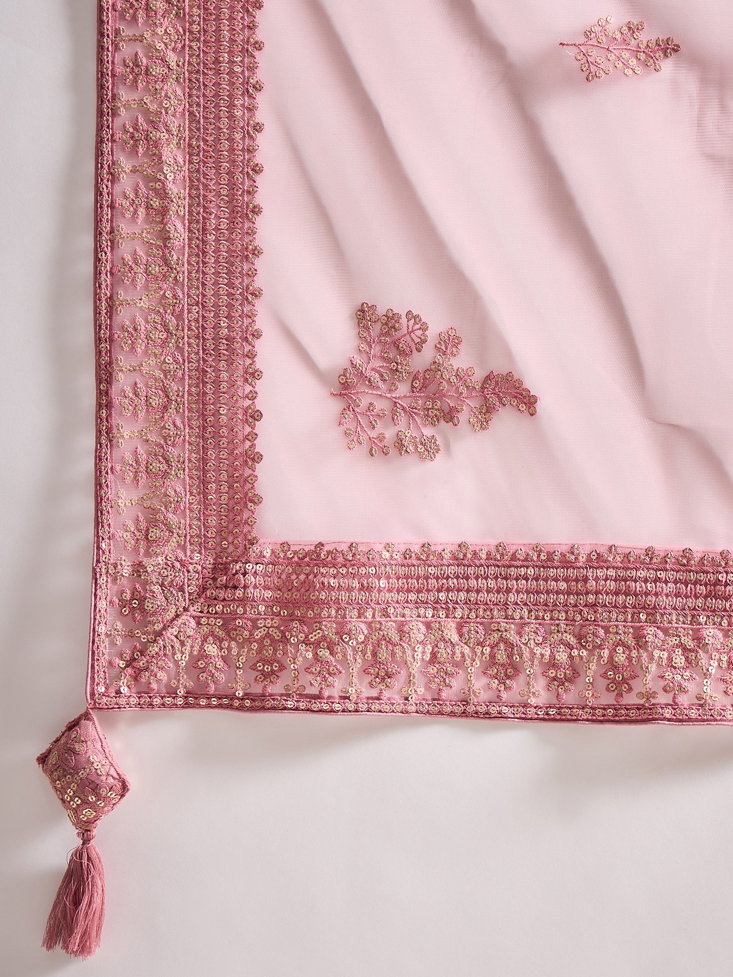 Floral Embroidered Sequinned Straight Kurta with Trouser & Dupatta - ID