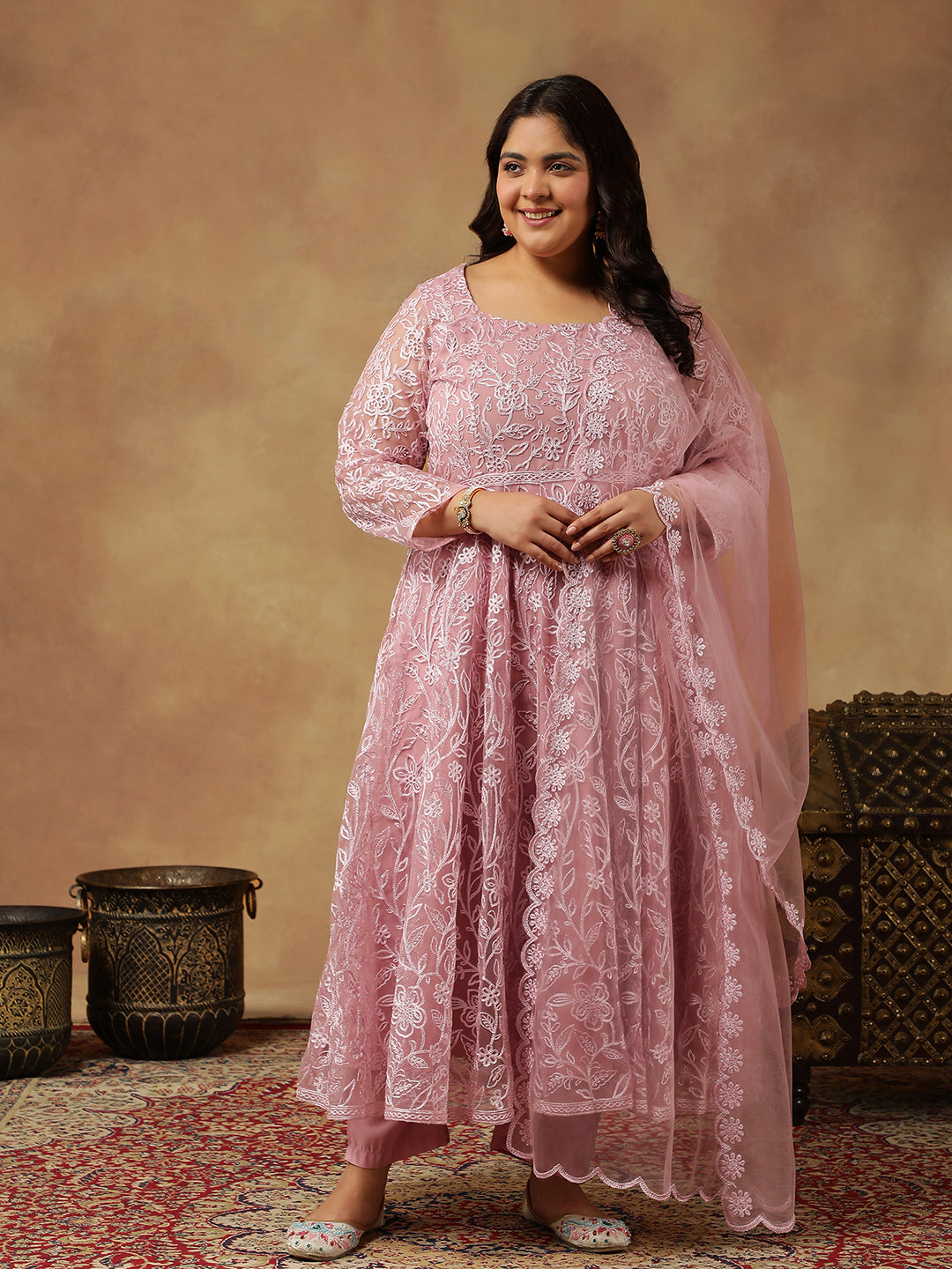 Floral Embroidered Regular Thread Work Anarkali Kurta With Trousers & Dupatta - ID