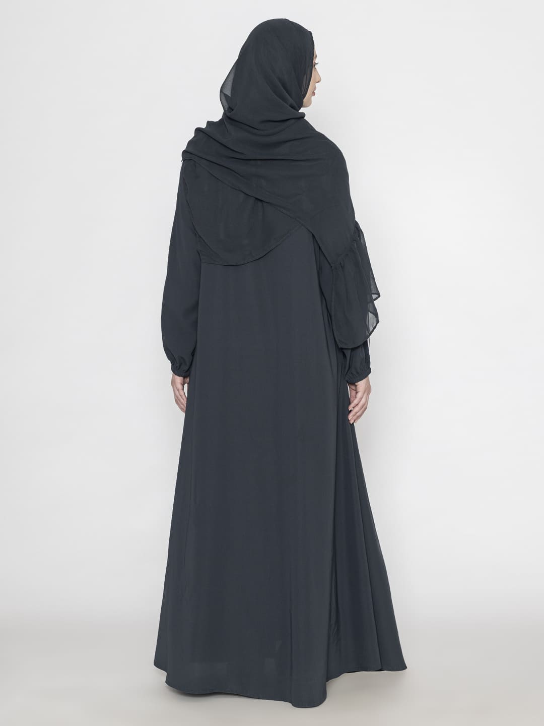 Sanash Sporty Abaya With Elasticated Sleeves & Scarf