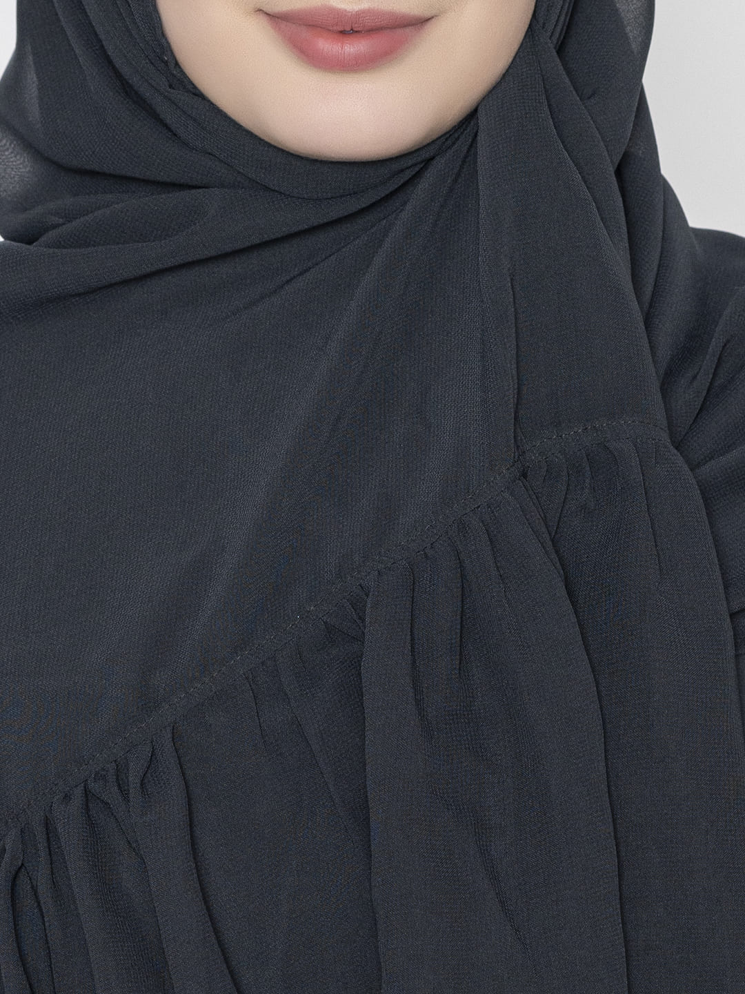 Sanash Sporty Abaya With Elasticated Sleeves & Scarf