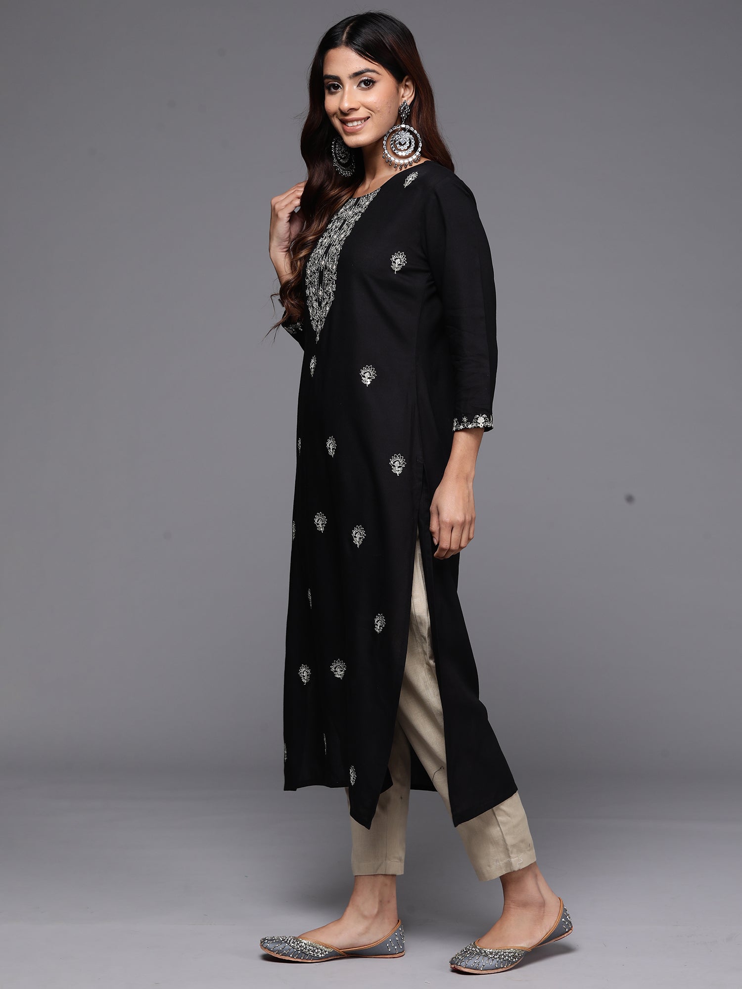 Black Embroidered Straight Kurtas