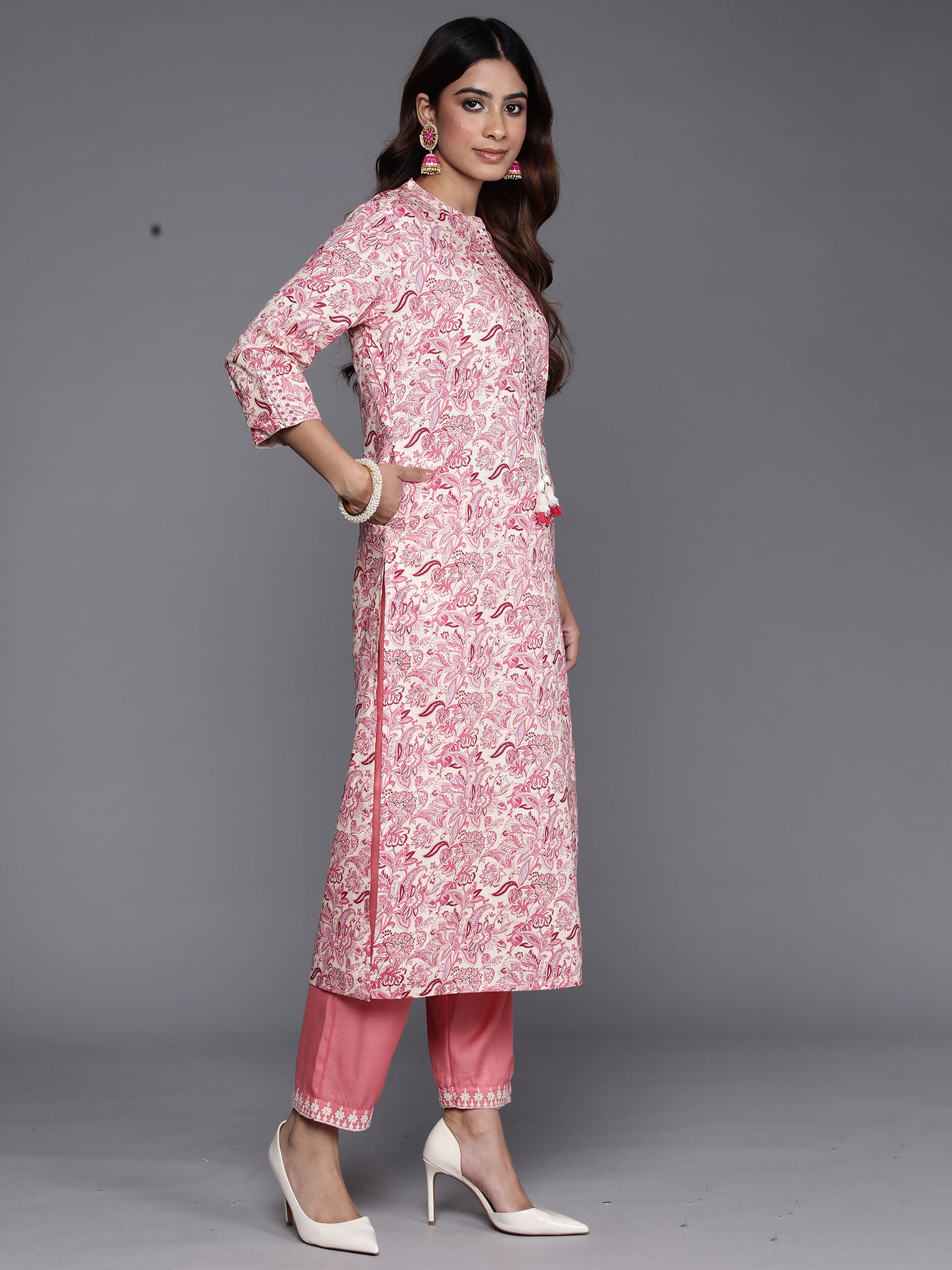 Pink Printed Straight Kurtas