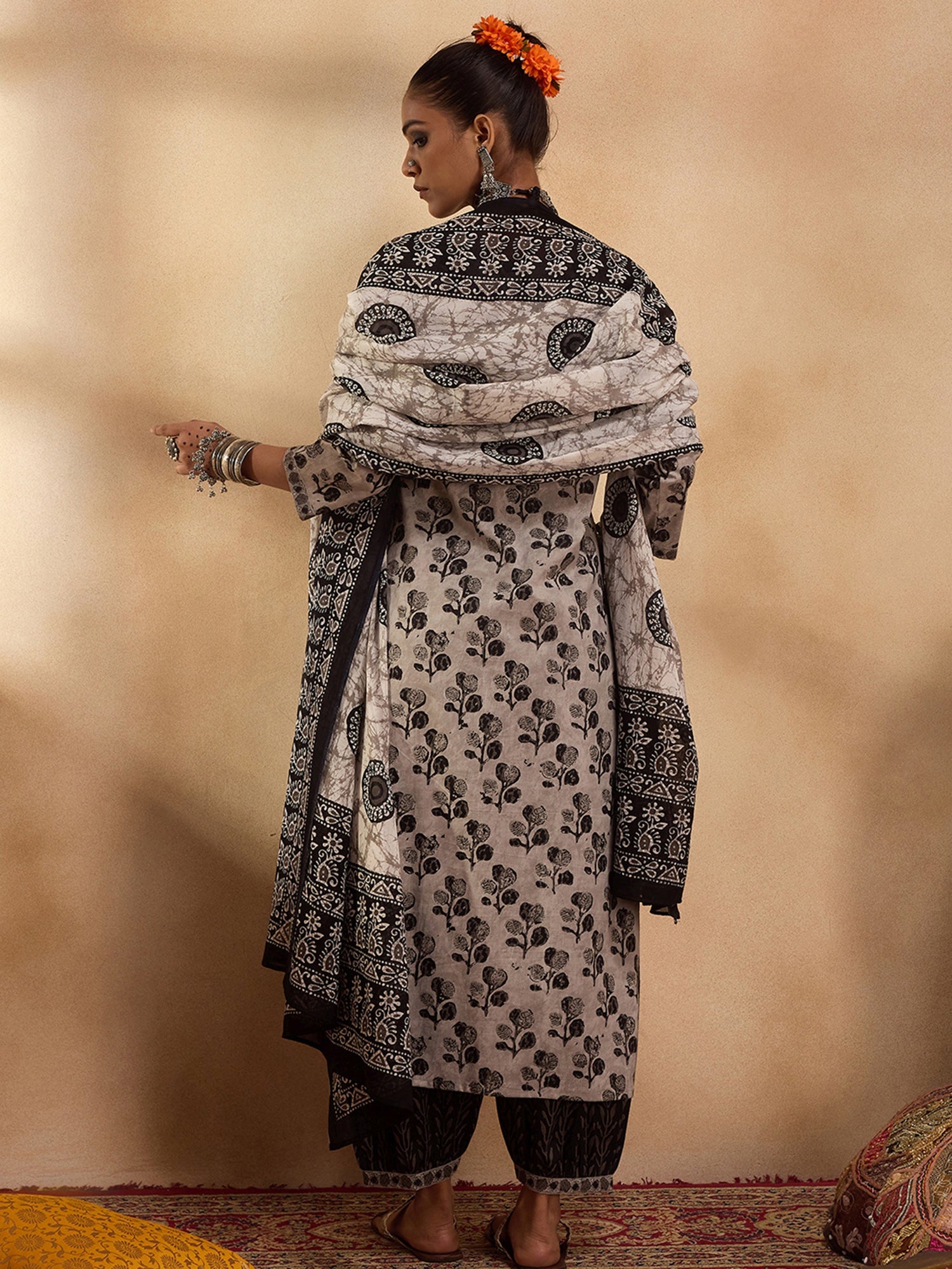 Grey Printed Straight Kurta Trousers With Dupatta set