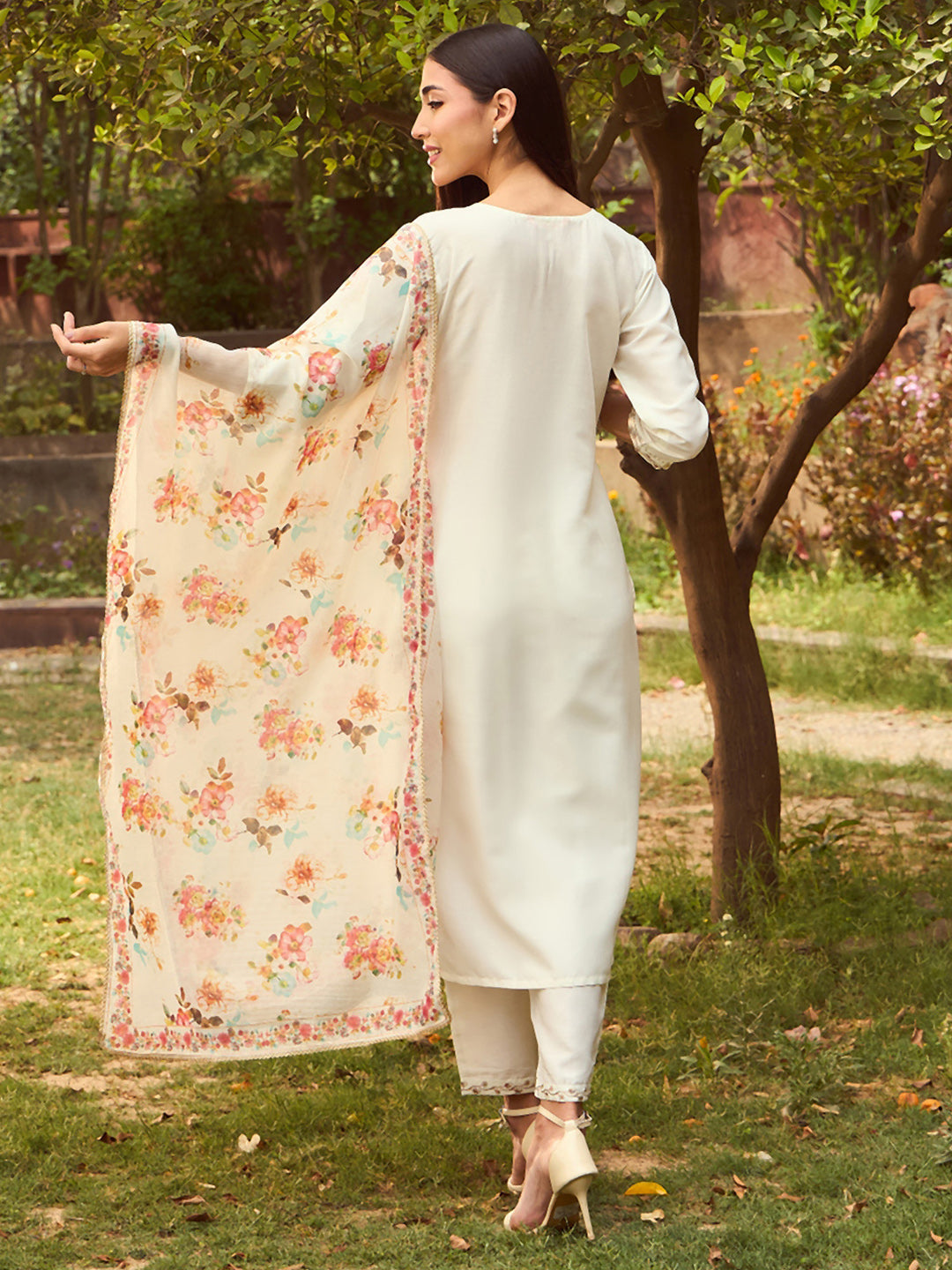 White Embroidered Straight Kurta Trousers With Dupatta Set