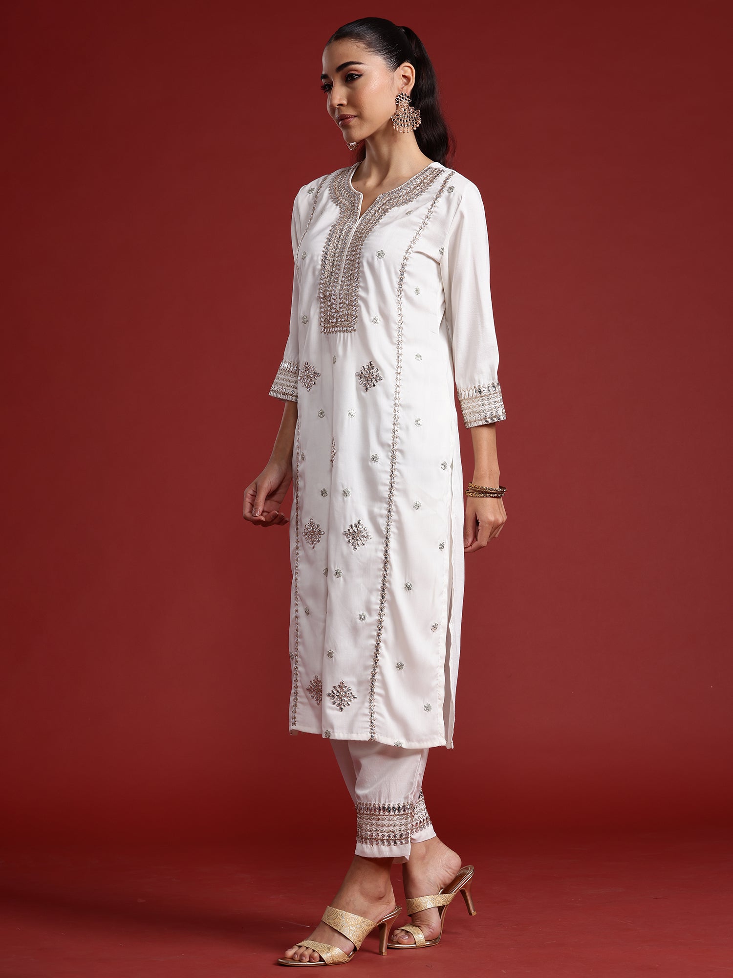 Off White Embroidered Straight Kurta Trousers With Dupatta Set