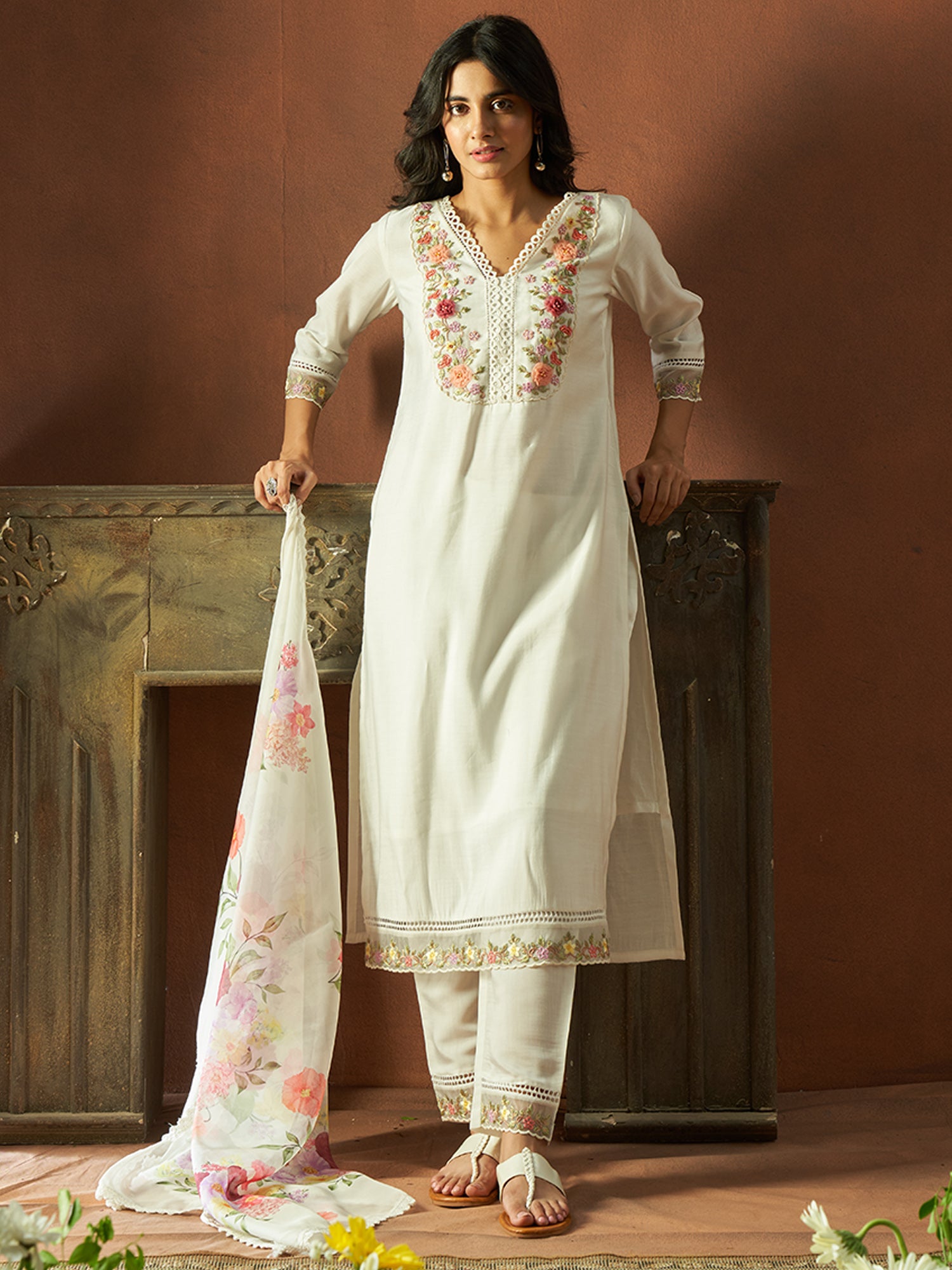 White Embroidered Straight Kurta Trousers With Dupatta Set
