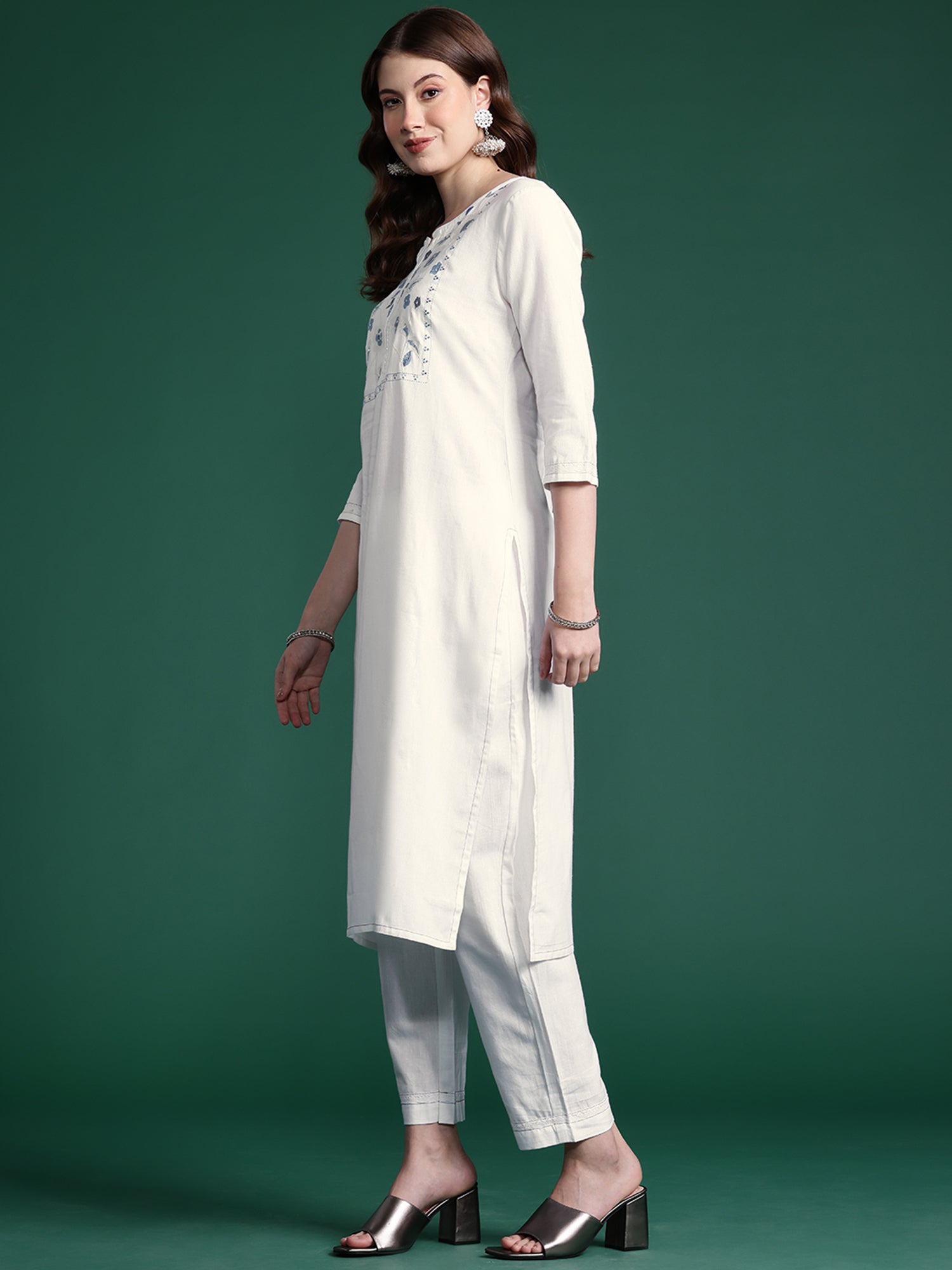 White Embroidered Straight Kurta Trousers set