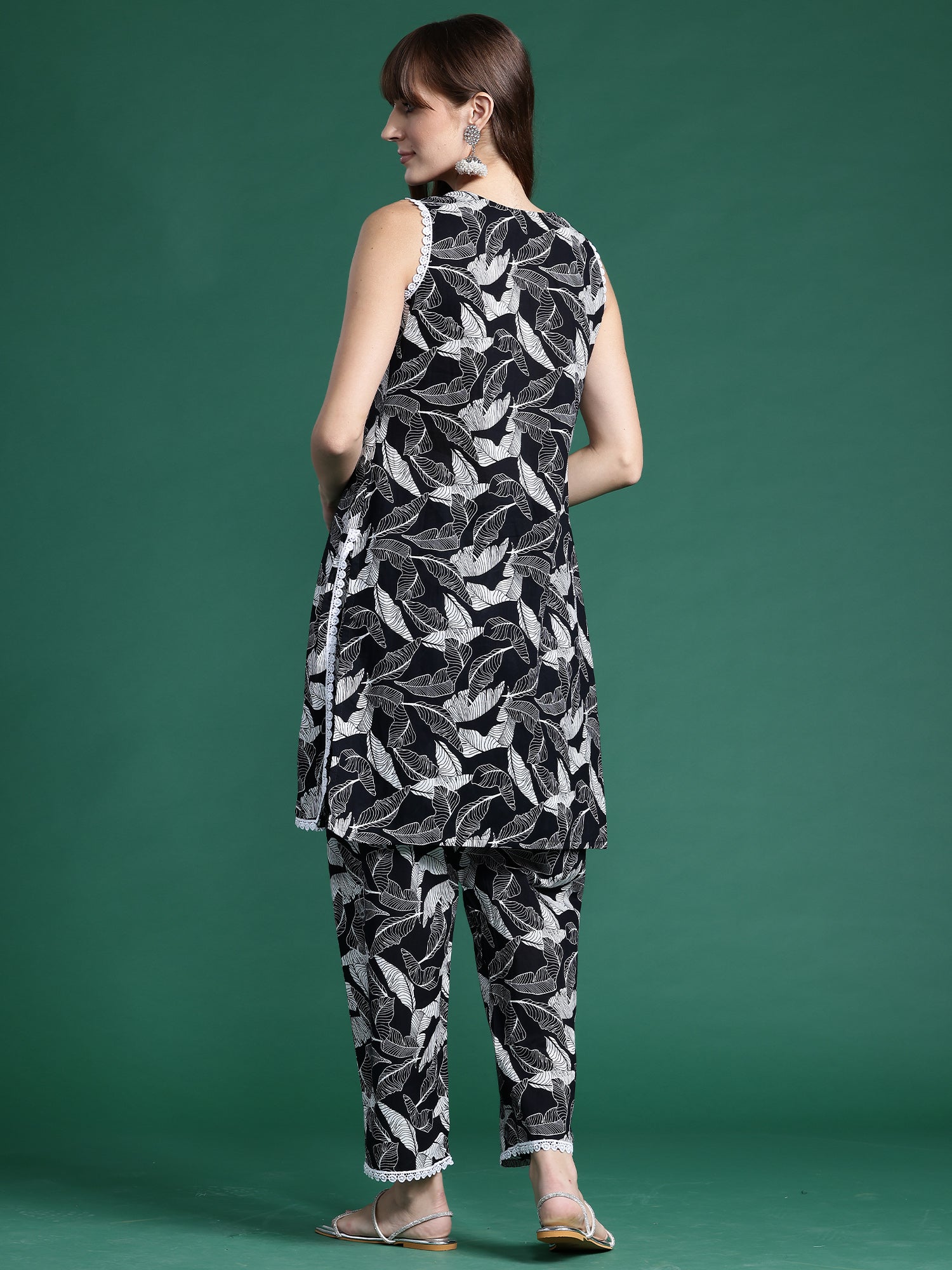 Black Printed Straight Kurta Trousers set