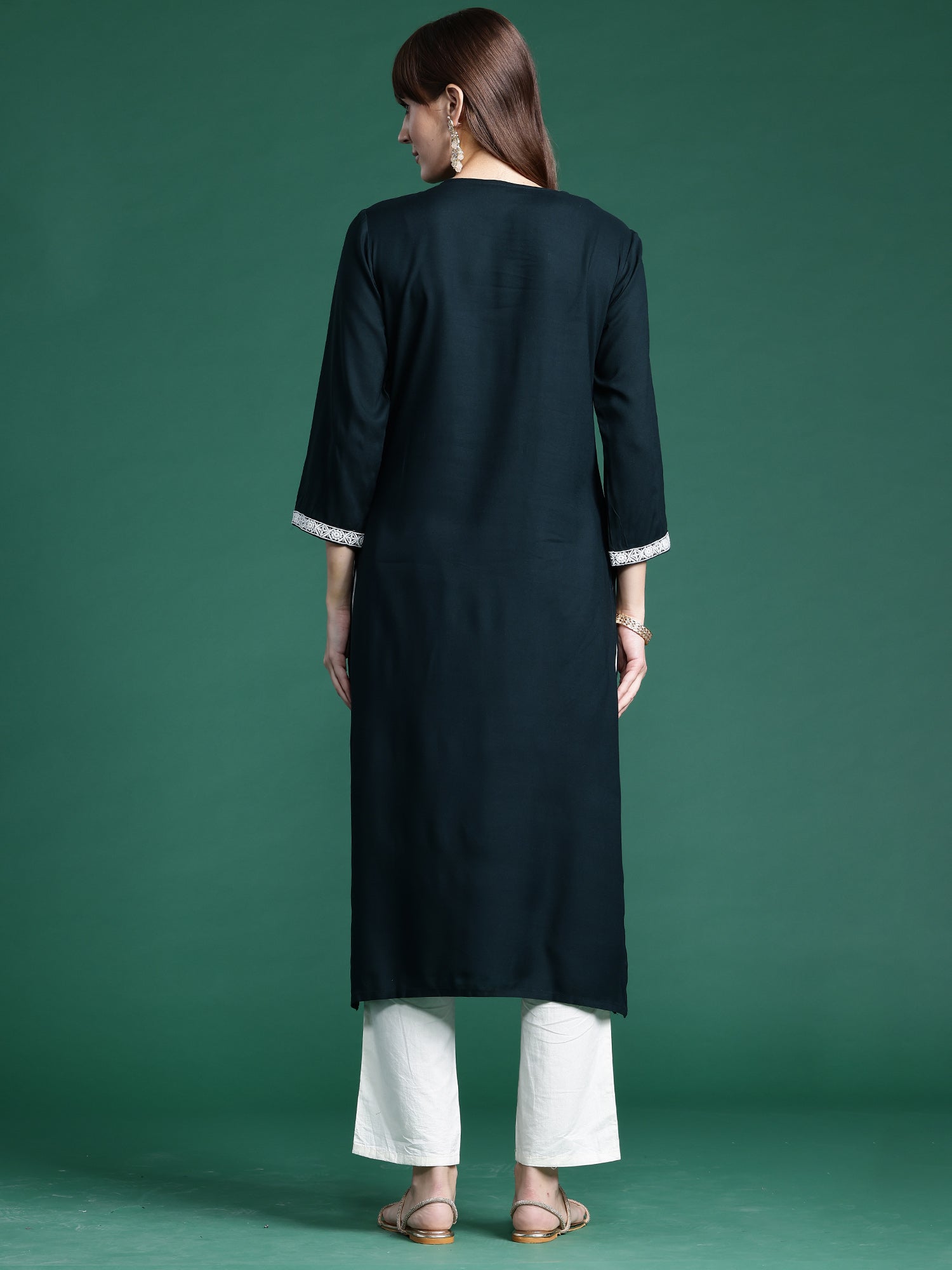 Green Embroidered Straight Kurtas