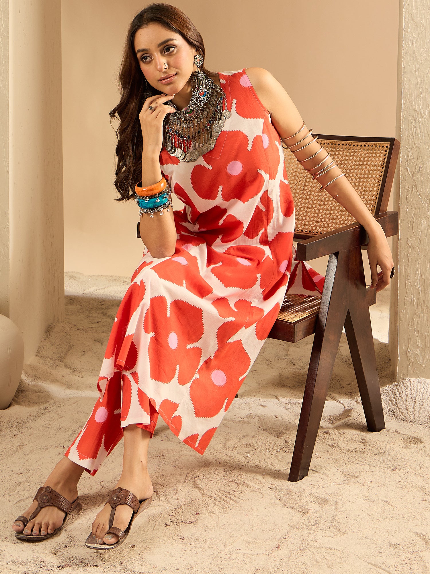 White Printed Straight Kurta Trousers set