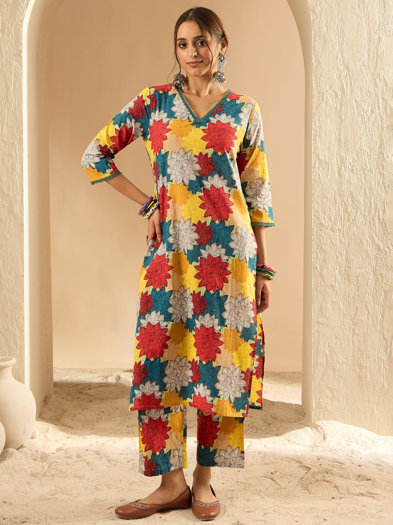 Multi Printed Straight Kurta Trousers set