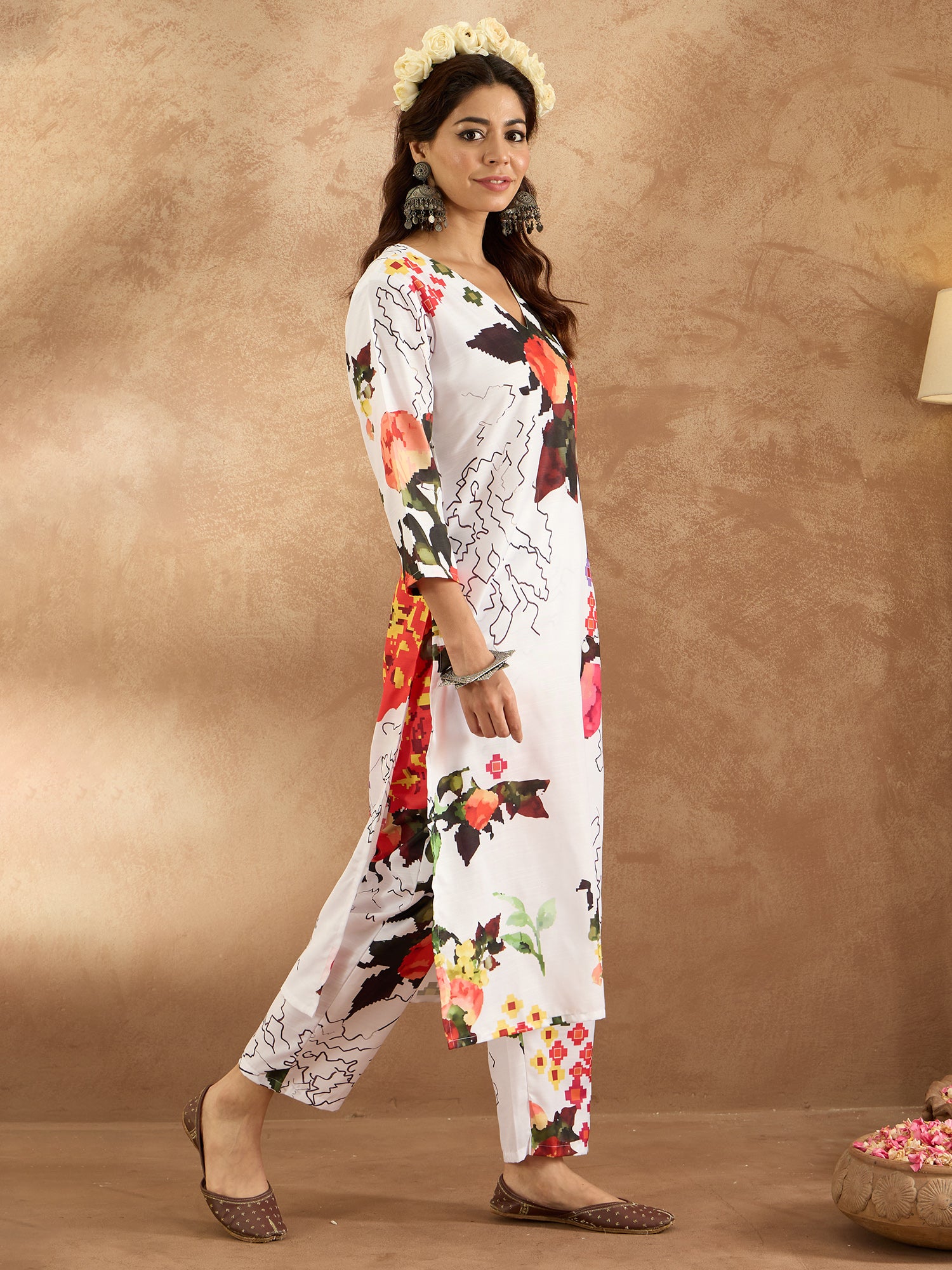 White Printed Straight Kurta Trousers  set