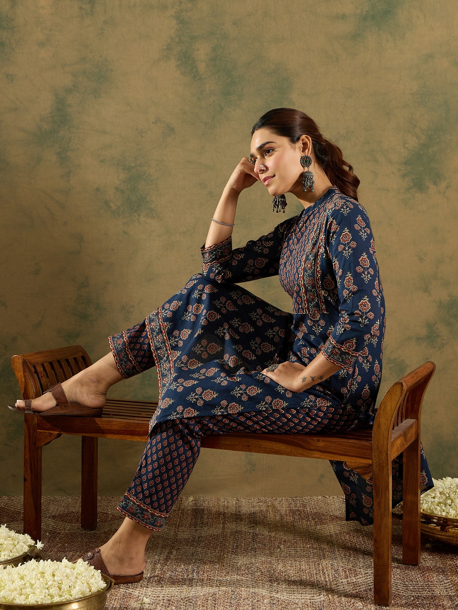 Black Embroidered Straight Kurta Trousers Set