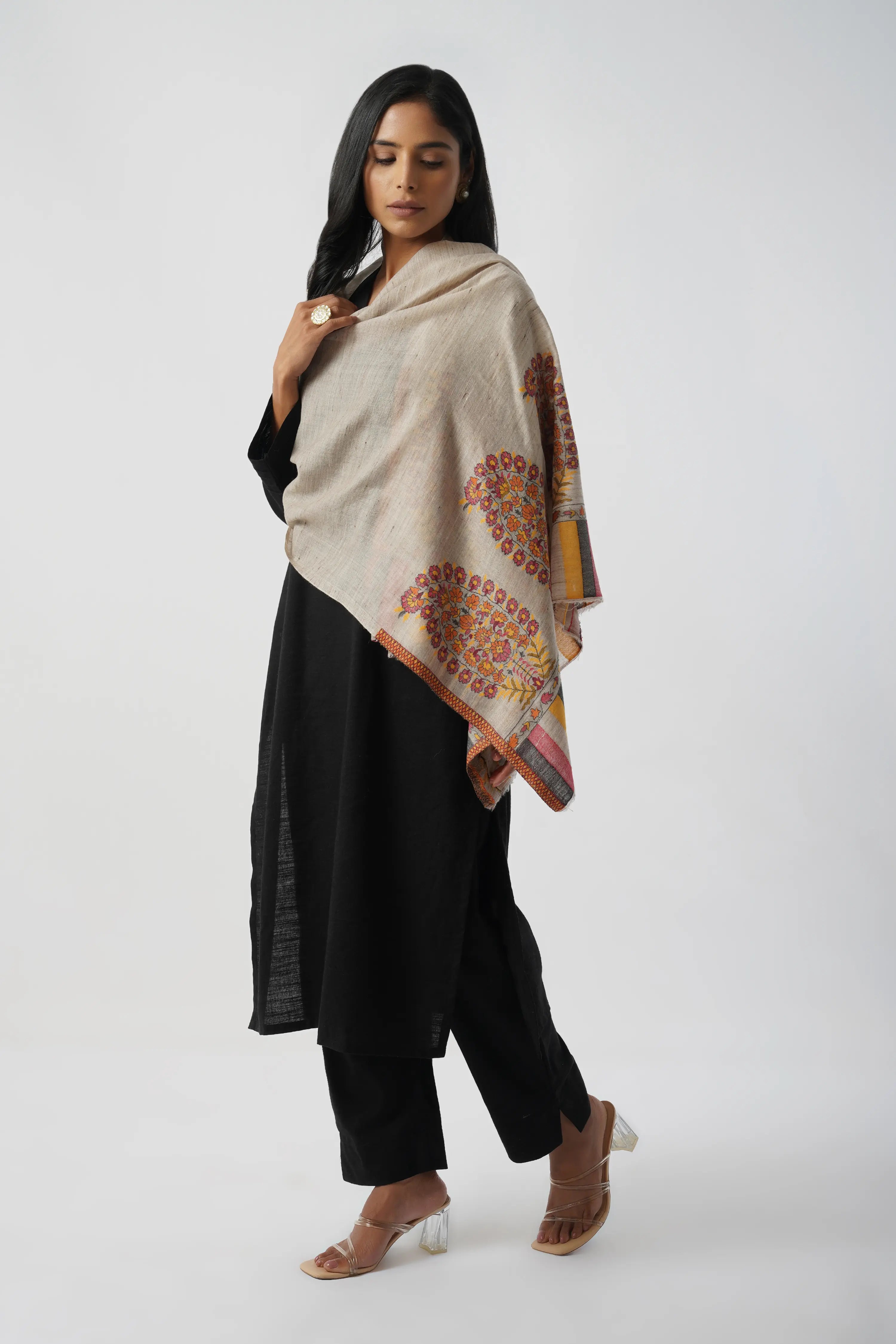 Rangeela Paisley Rich Wool Embroidered Beige Stole