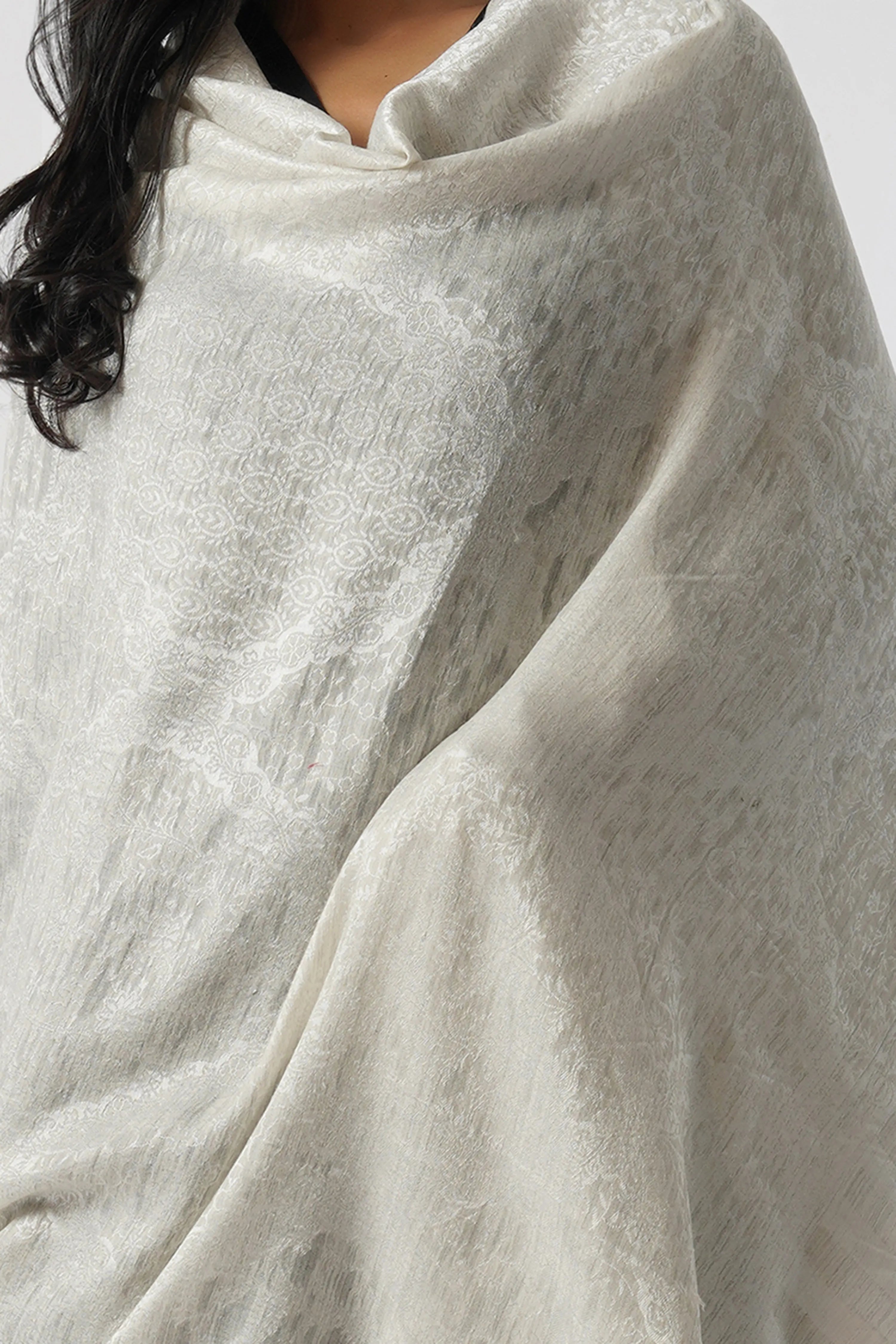 Rabiya Superfine Wool Kani White Shawl