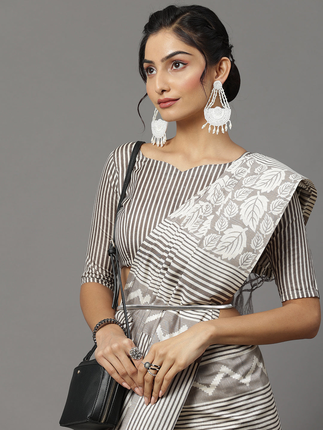 Bhagalpuri Silk Grey Printed Designer Saree With Blouse