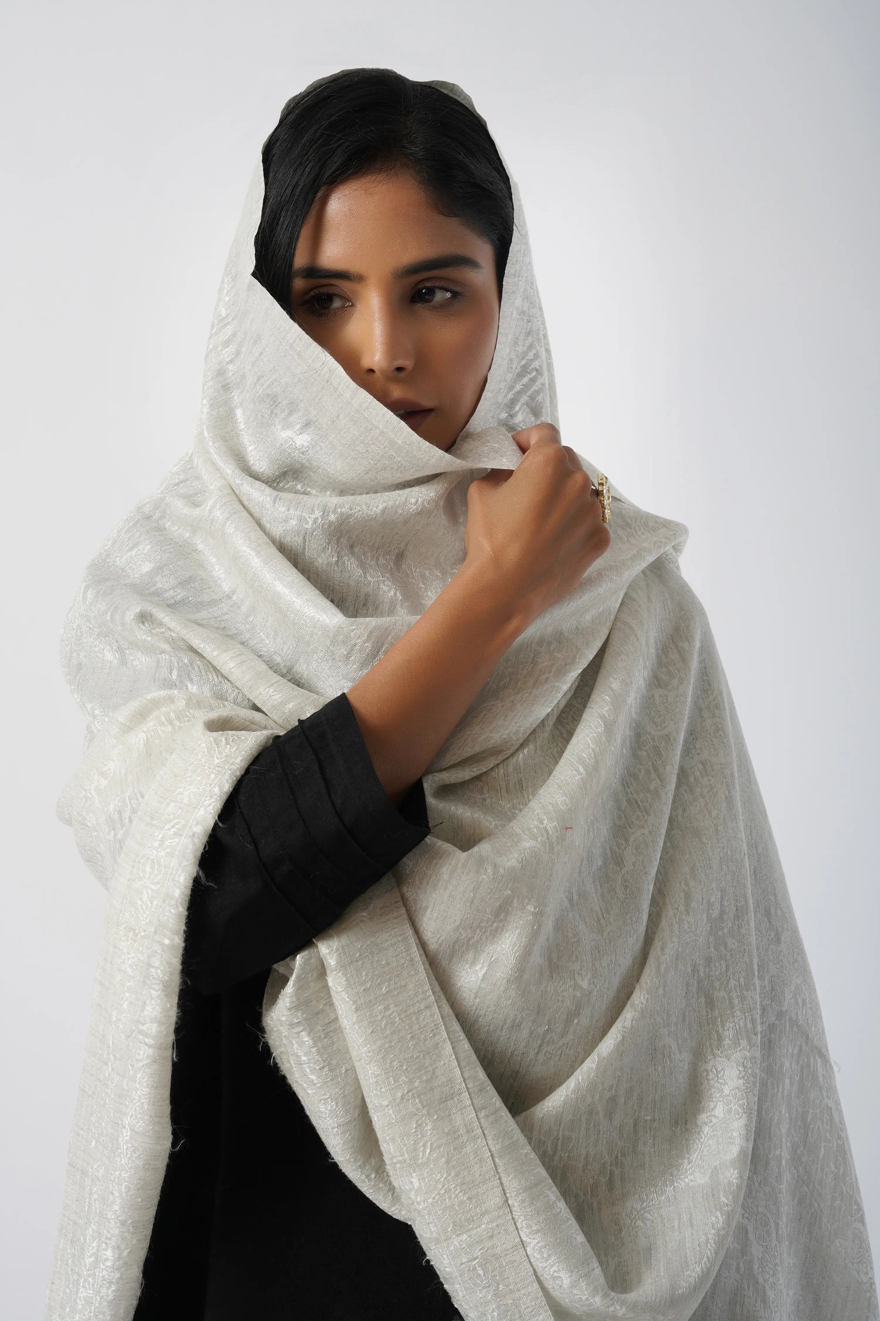 Rabiya Superfine Wool Kani White Shawl