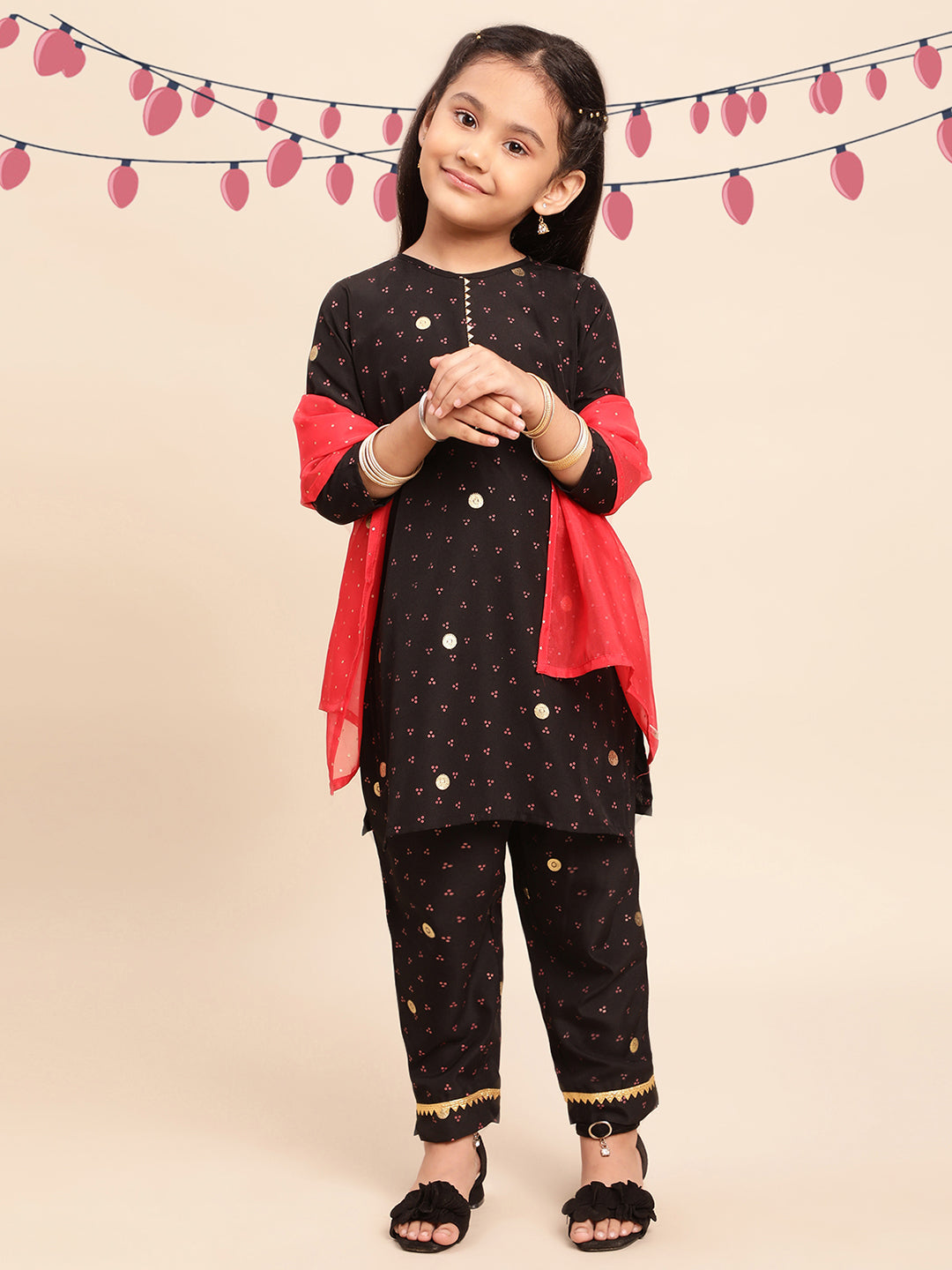 Black & Red Printed Girl's Kurta Sets