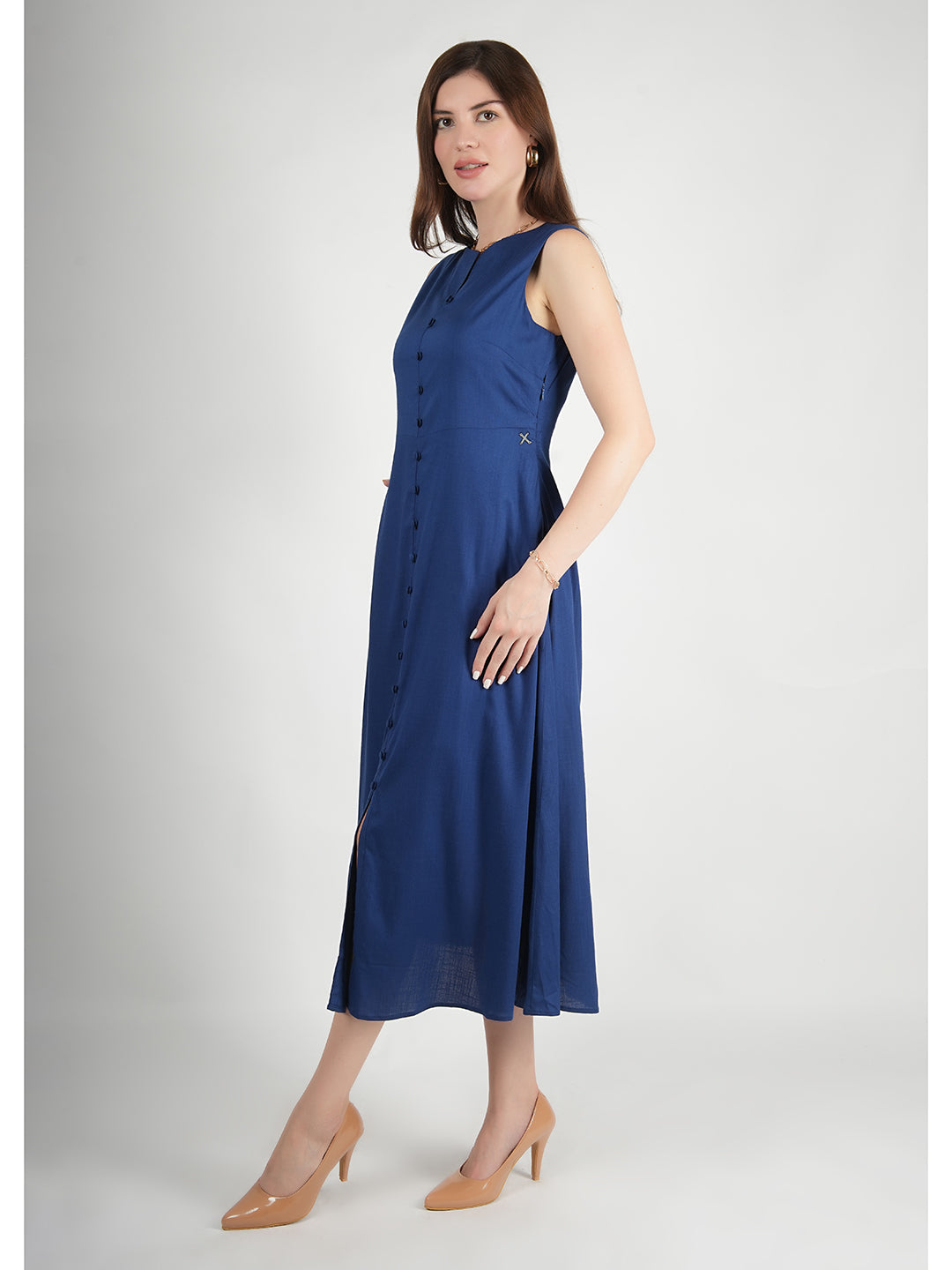 Exude Glowing Front Button Dress With Pockets