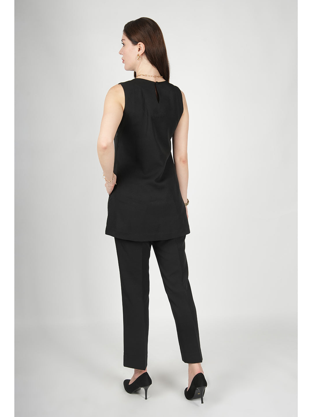 Exude Resplendent Thigh Length Tunic with Trouser