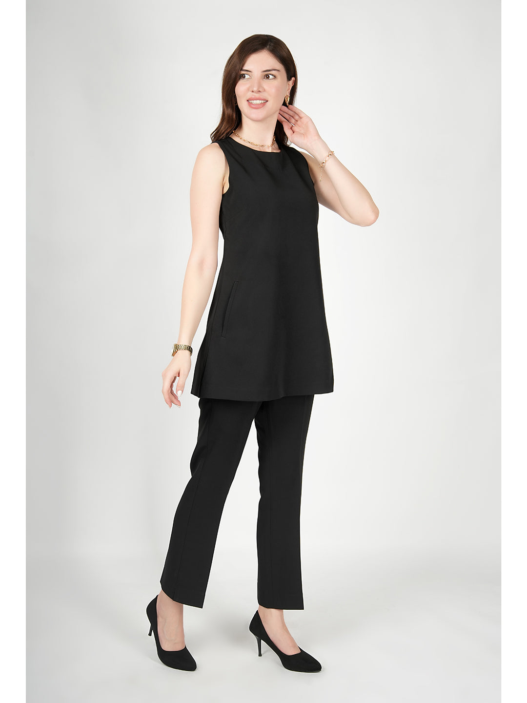 Exude Resplendent Thigh Length Tunic with Trouser