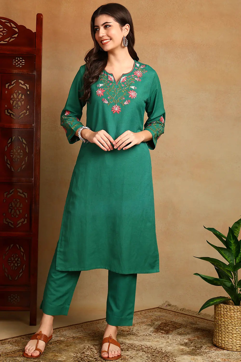 Green Embroidered Flax Linen Kurta