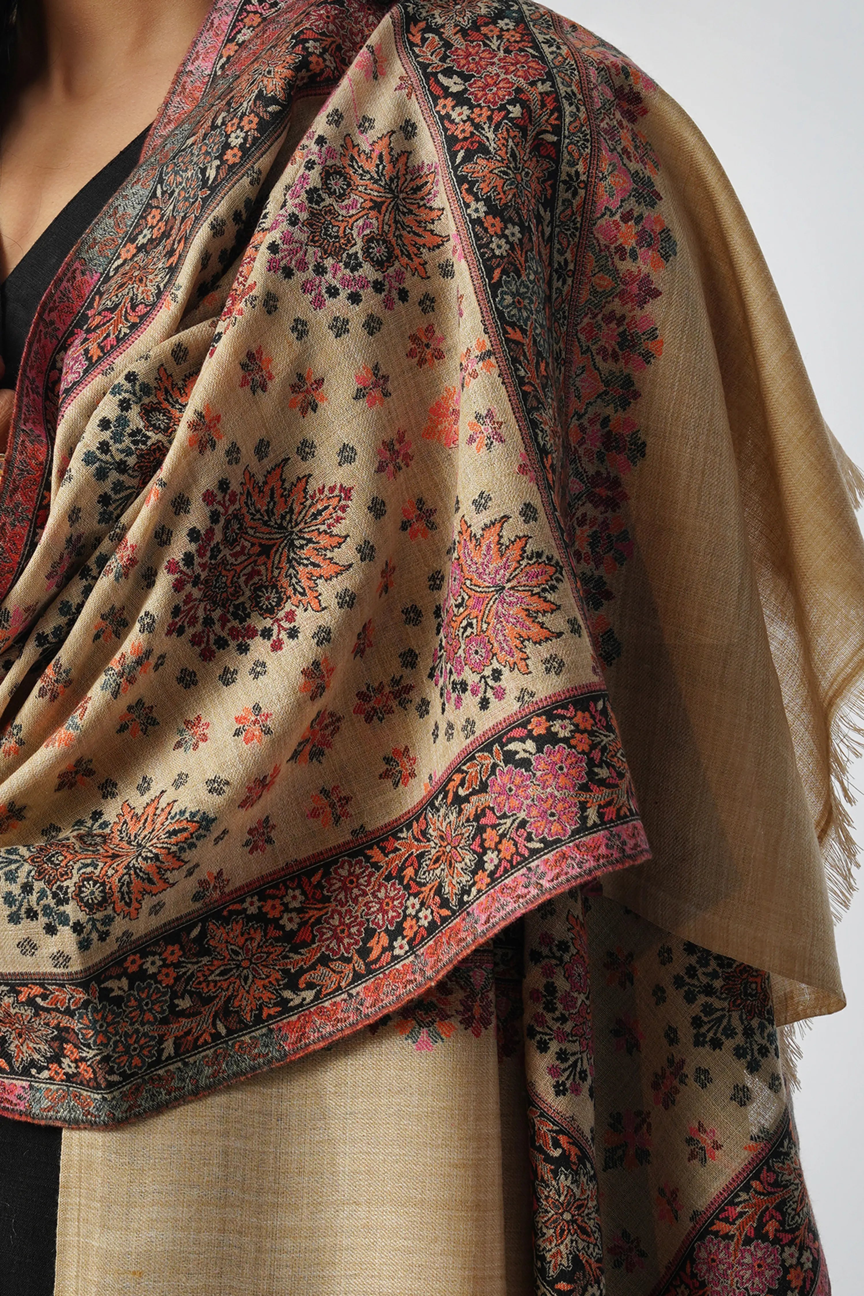 Rajasthani Boota Fine Wool Rich Kani Beige Pink Stole