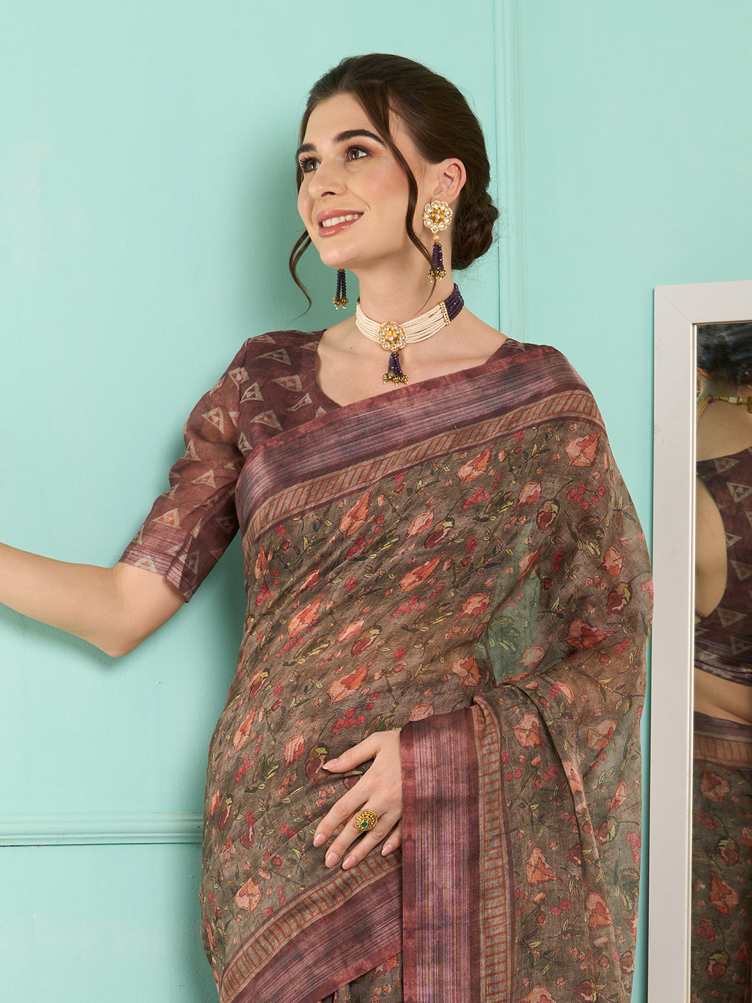 Linen Brown Digital Print Designer Saree With Blouse