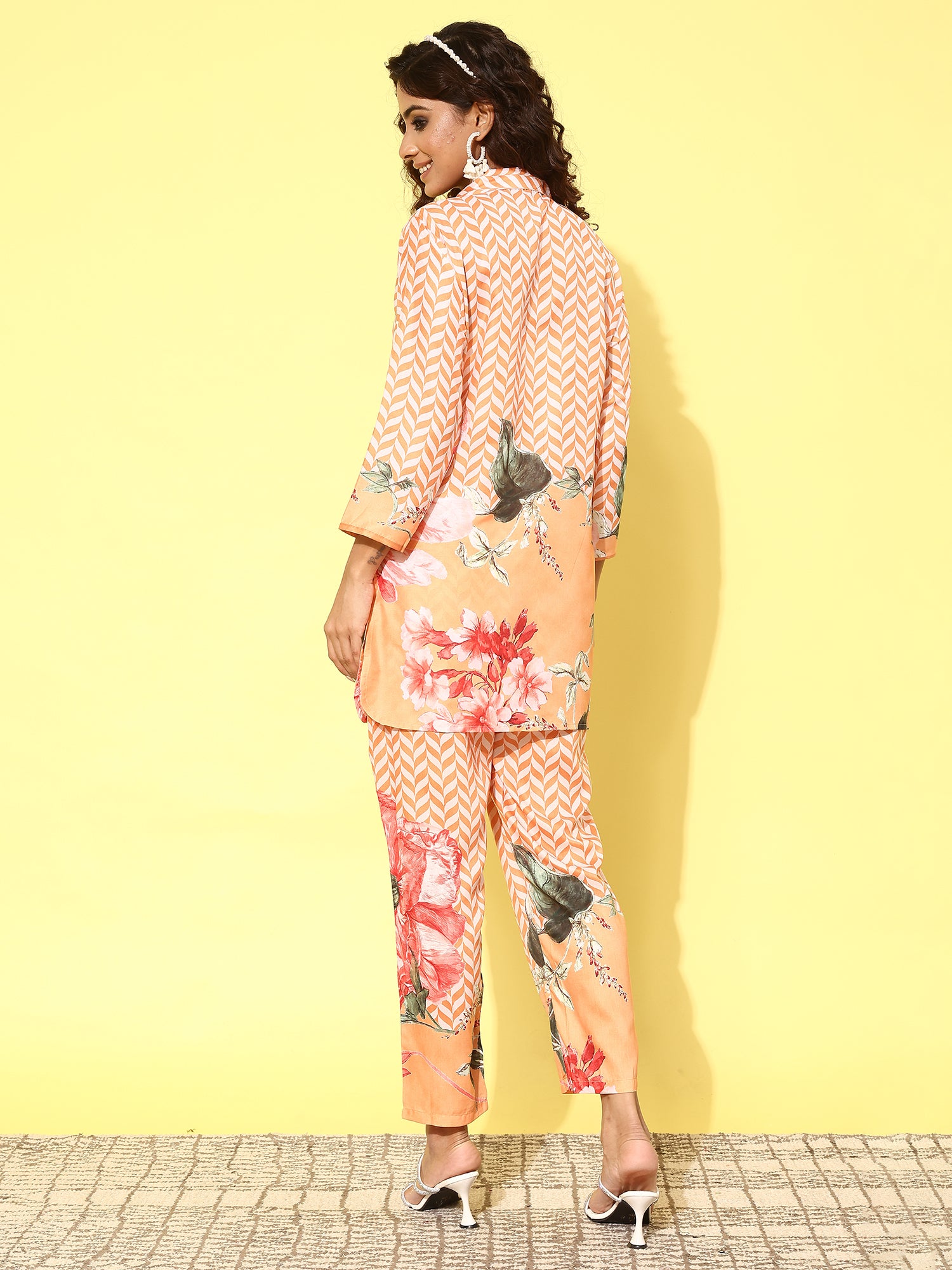 Women Printed Shirt with Trousers Co-Ords