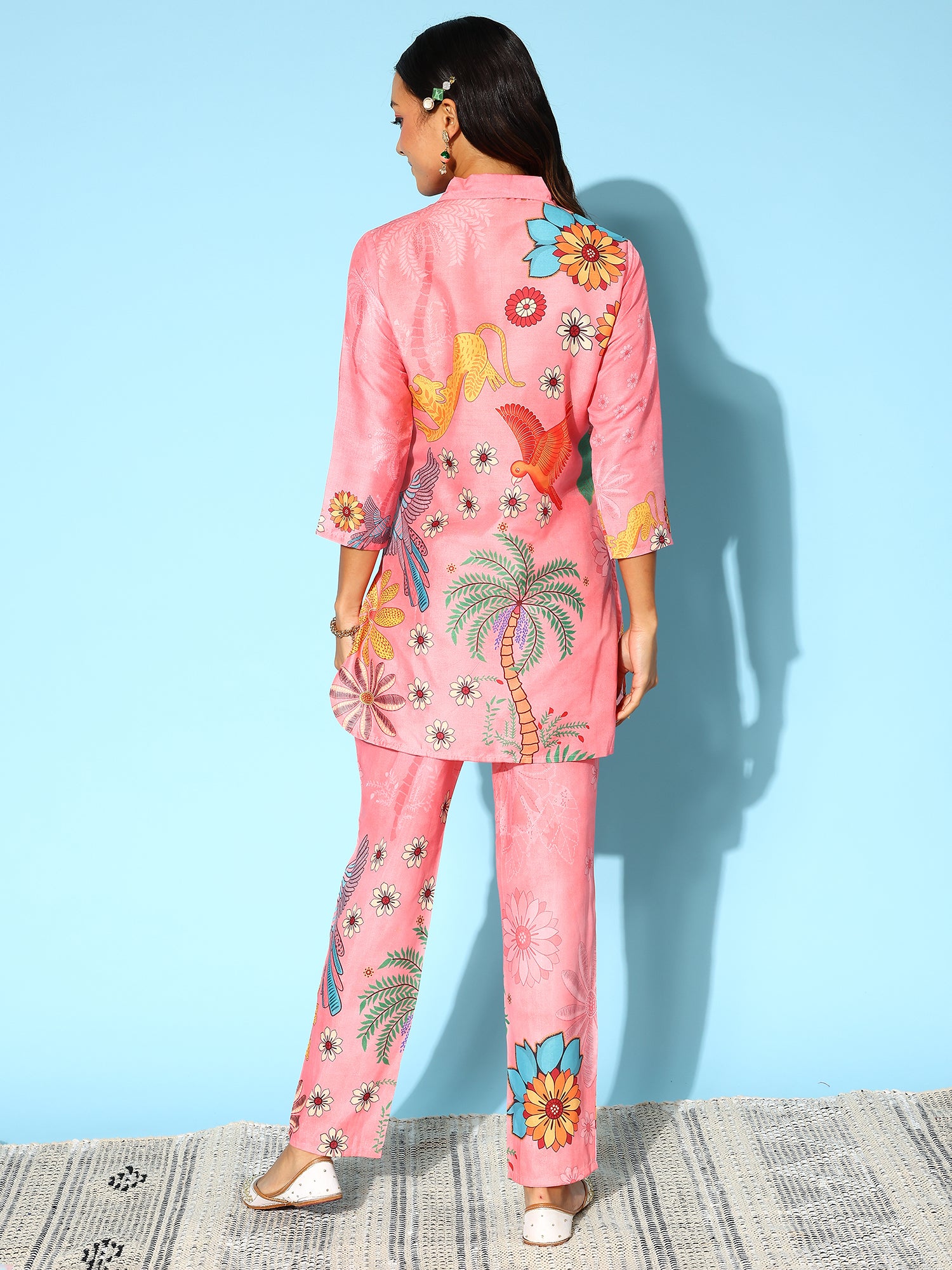 Women Conversational Printed Co-Ords Set