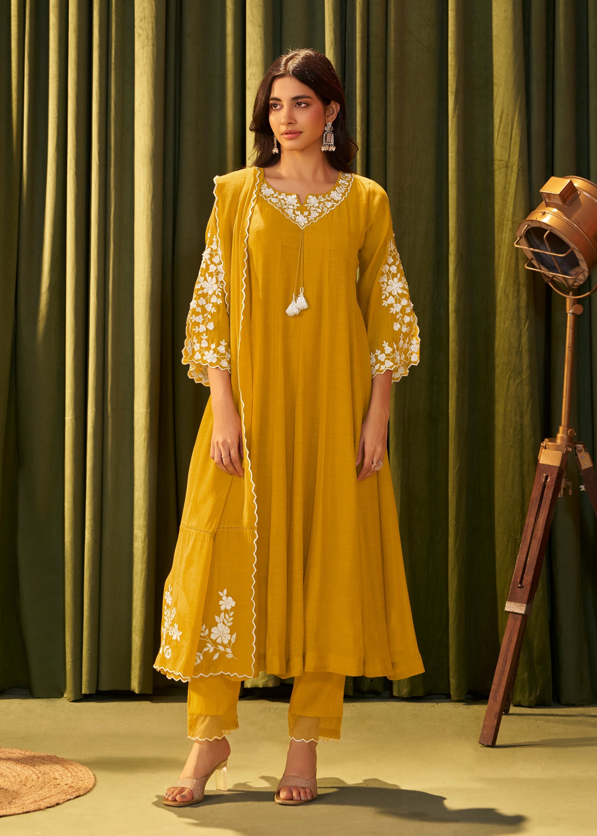 Albeli flax embroidery suit set-AL