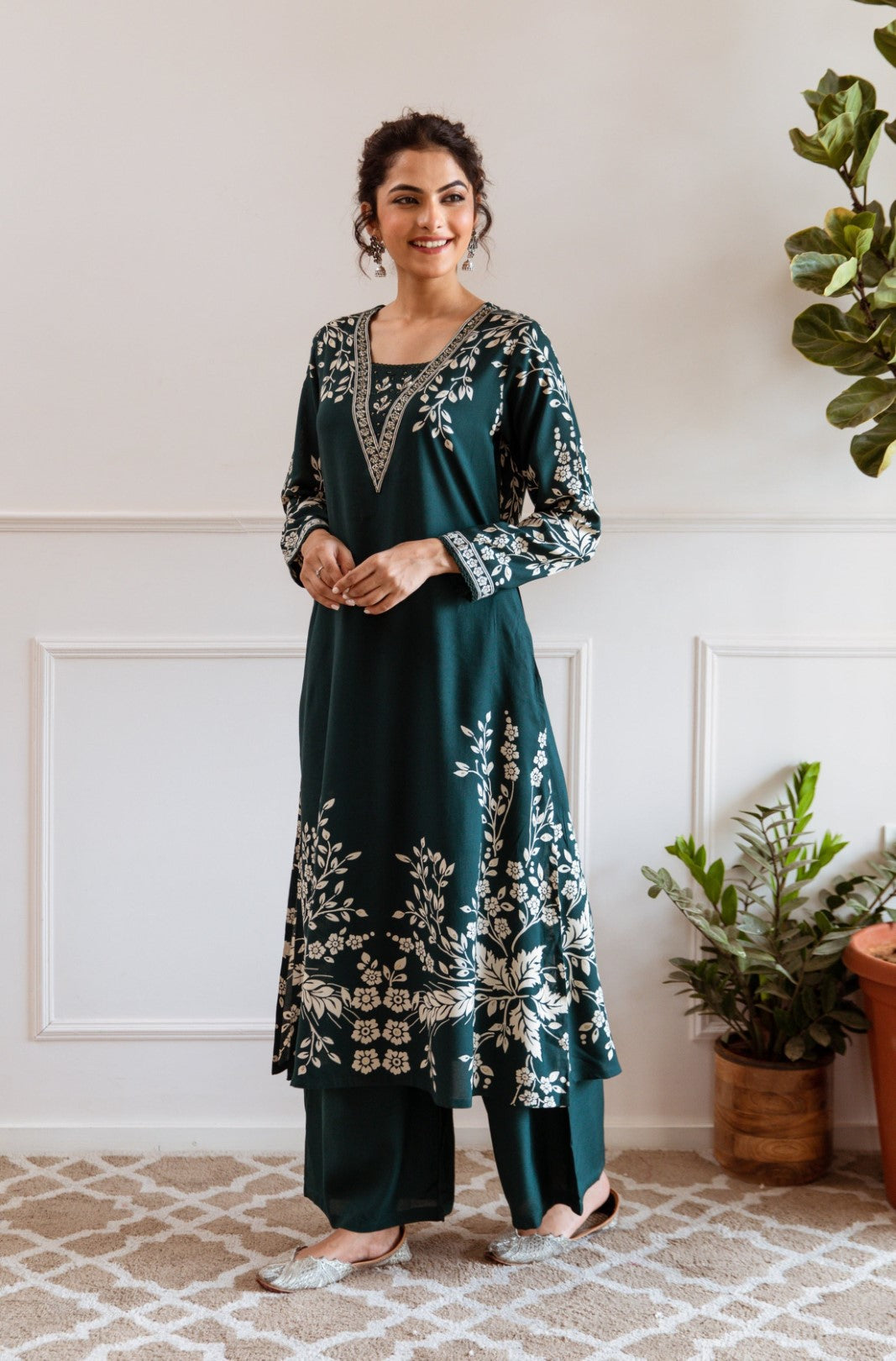 Aruna Shamrock Kurta Pant Set