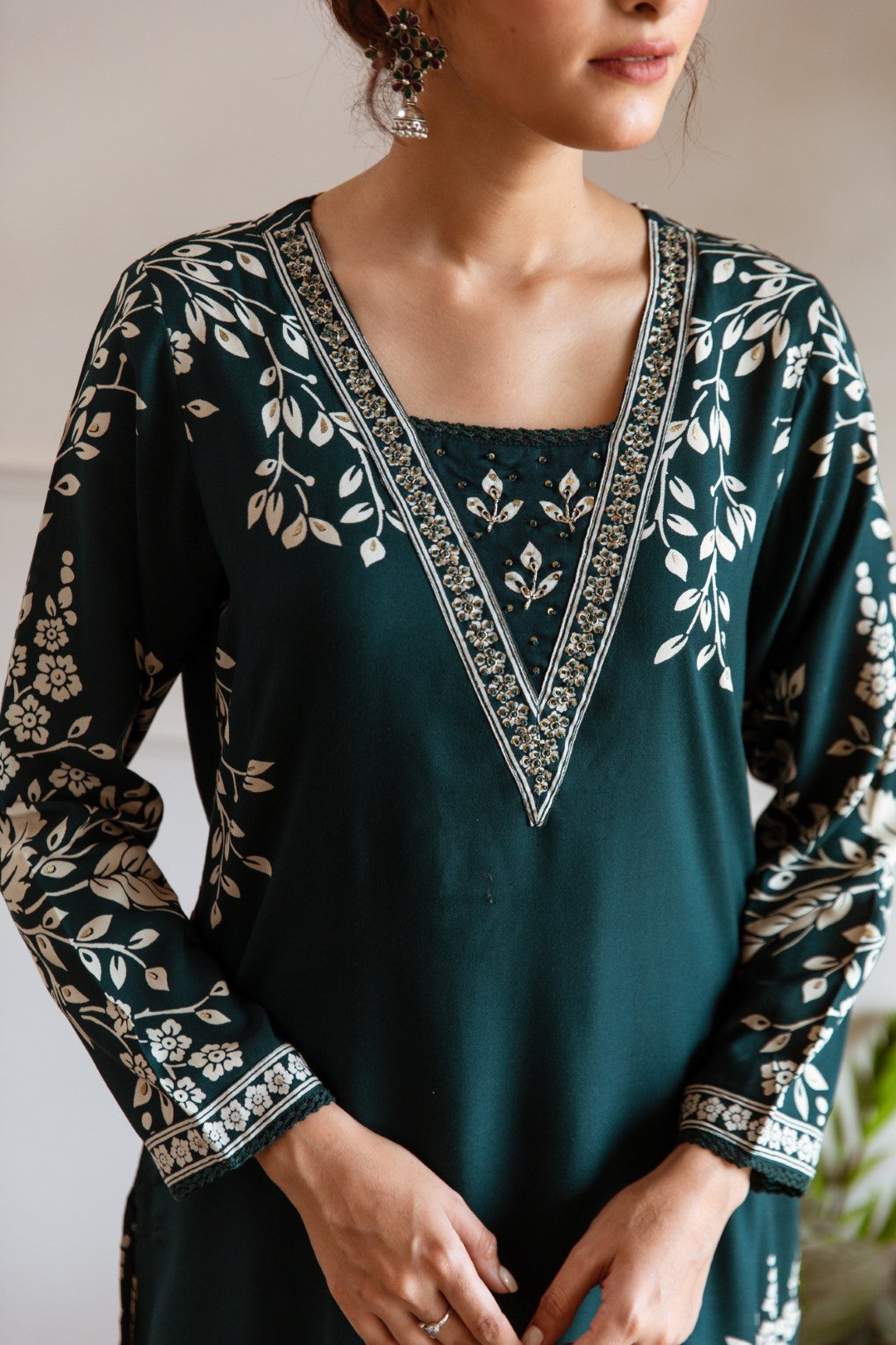 Aruna Shamrock Kurta Pant Set