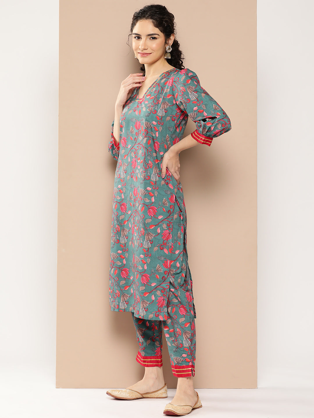 Green Floral Printed Gotta Patti Kurta with Trousers