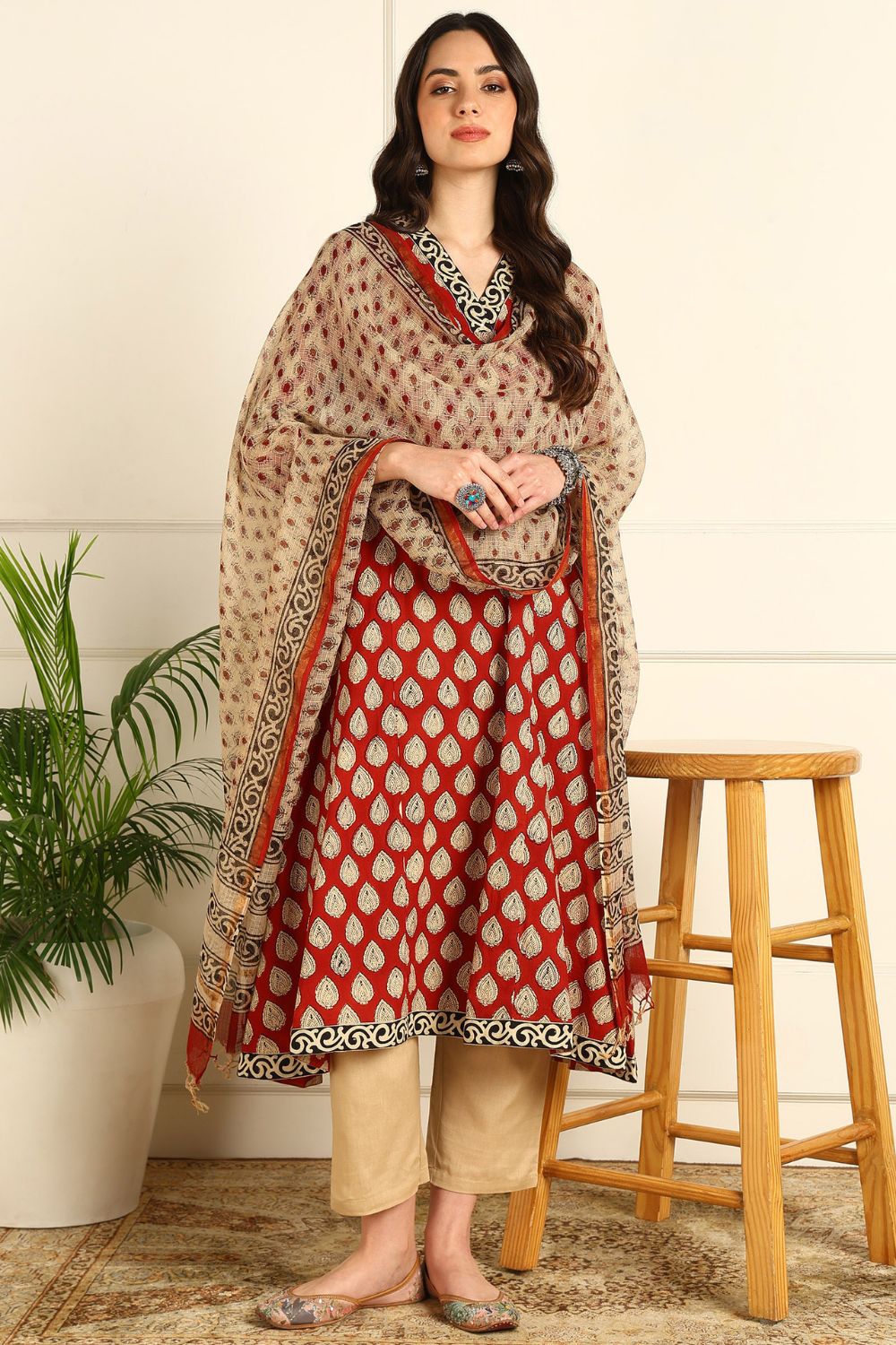 Maroon-Cream Bagru Kota Doria Dupatta