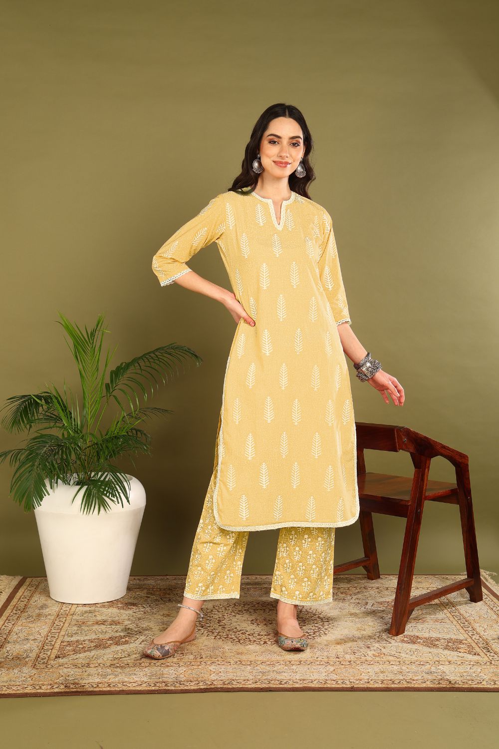 Yellow-White Khari Kurta (Set of 2)