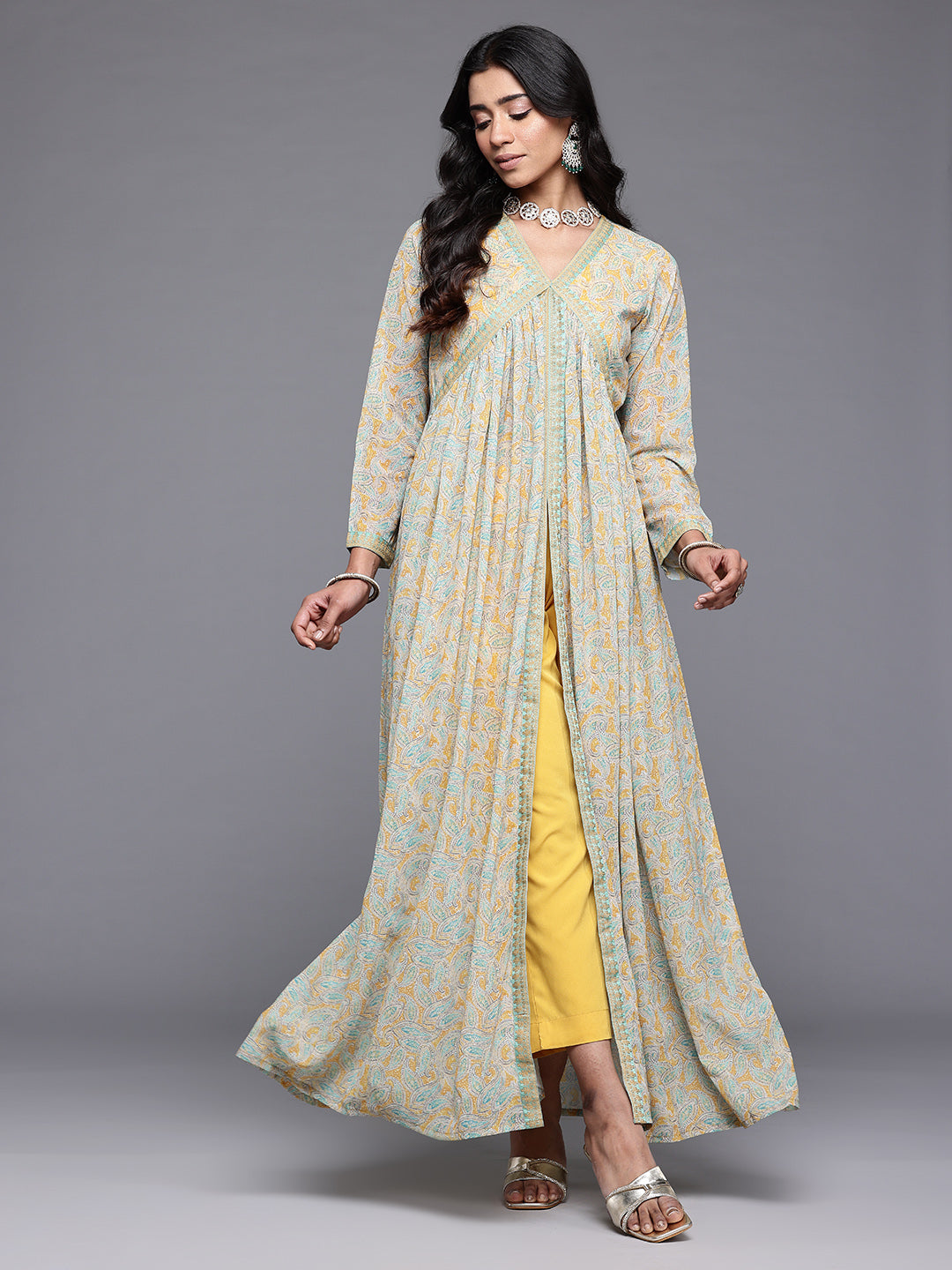 Ahalyaa Paisley Printed High Slit Kurta with Trousers-AH