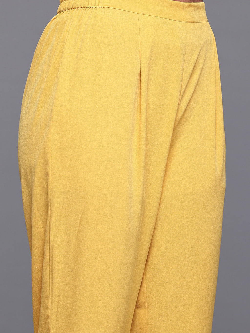 Ahalyaa Paisley Printed High Slit Kurta with Trousers-AH