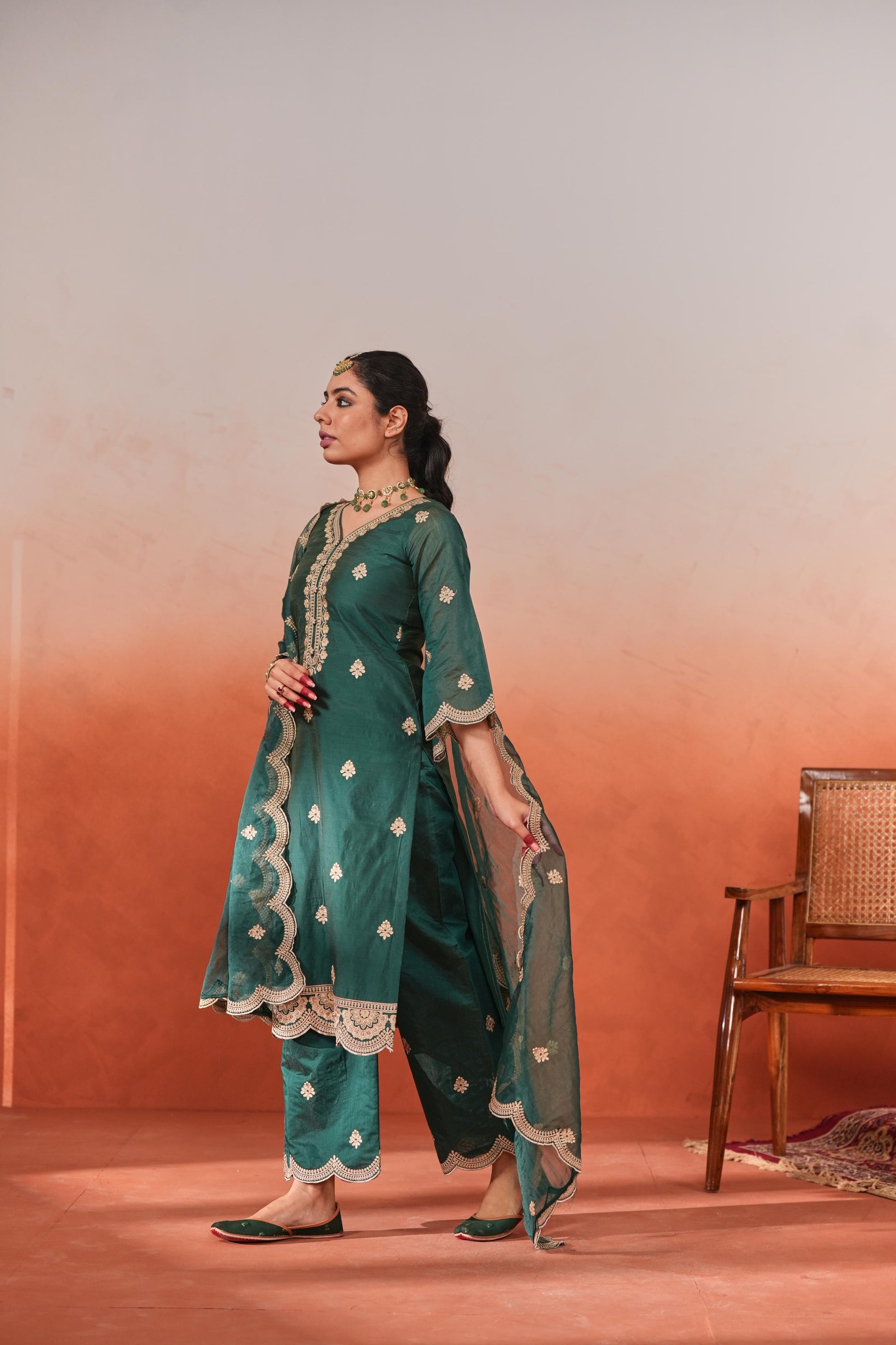Taazgi - Green Embroidered Chanderi Suit Set- NV