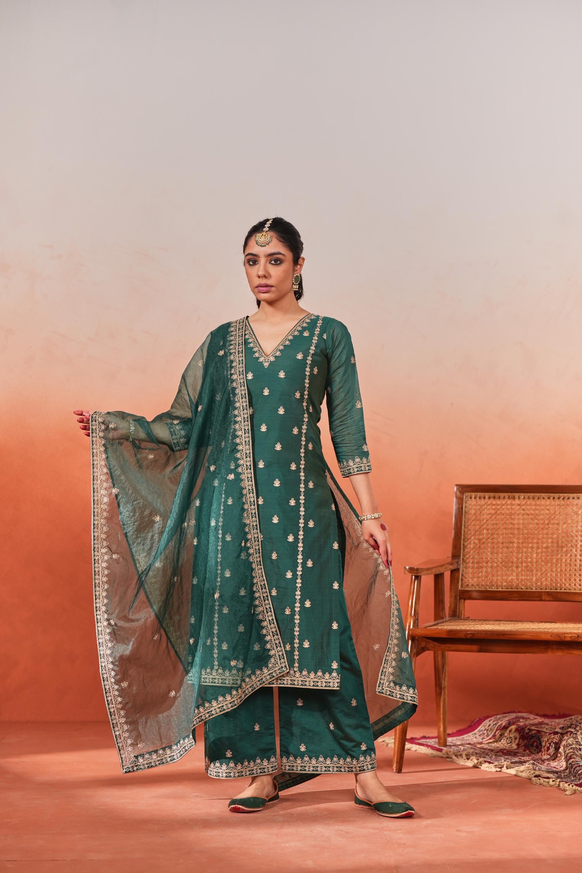 Gul-o-rang - Green Chanderi Embroidered Suit Set- NV