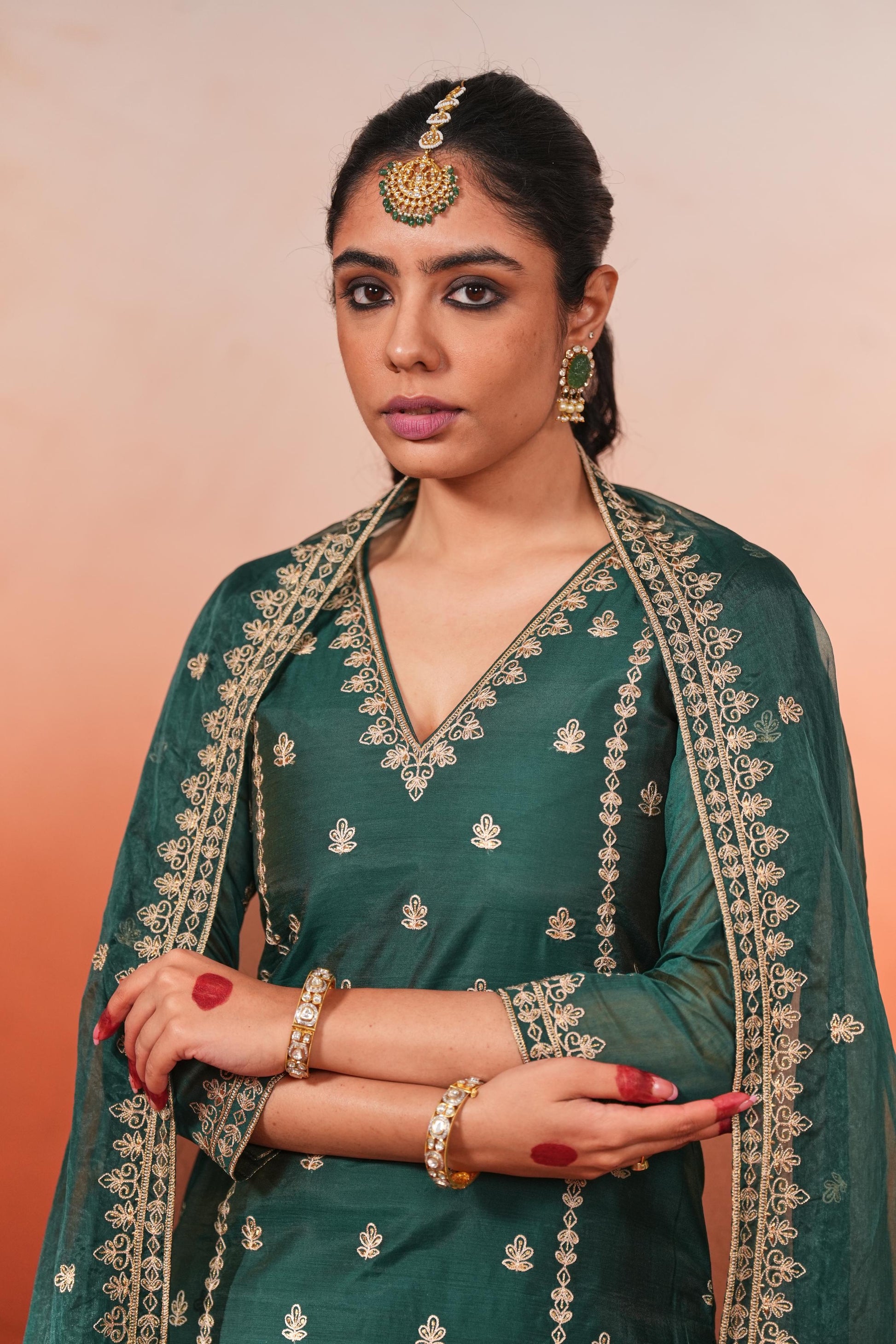 Gul-o-rang - Green Chanderi Embroidered Suit Set- NV