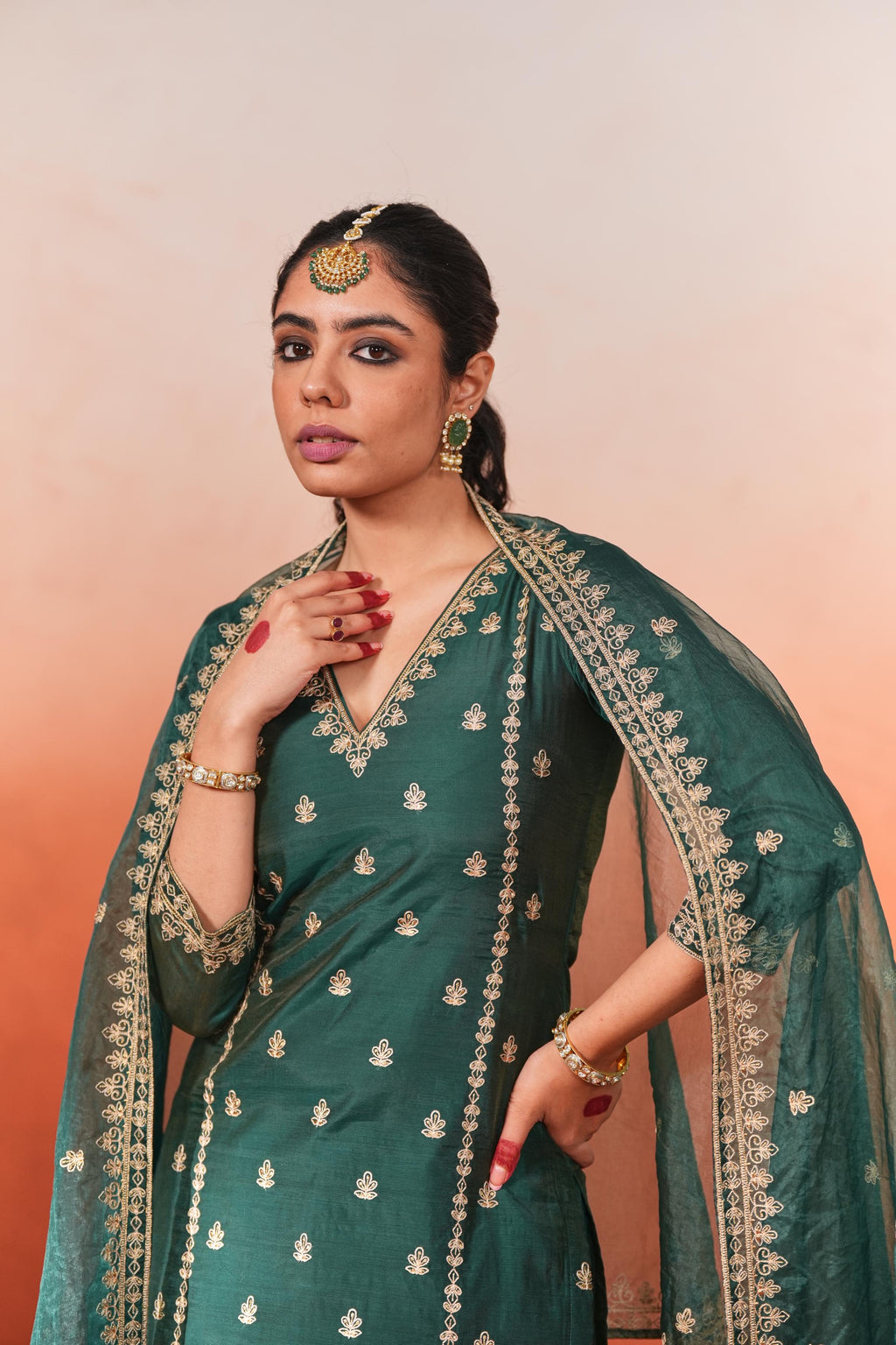 Gul-o-rang - Green Chanderi Embroidered Suit Set- NV