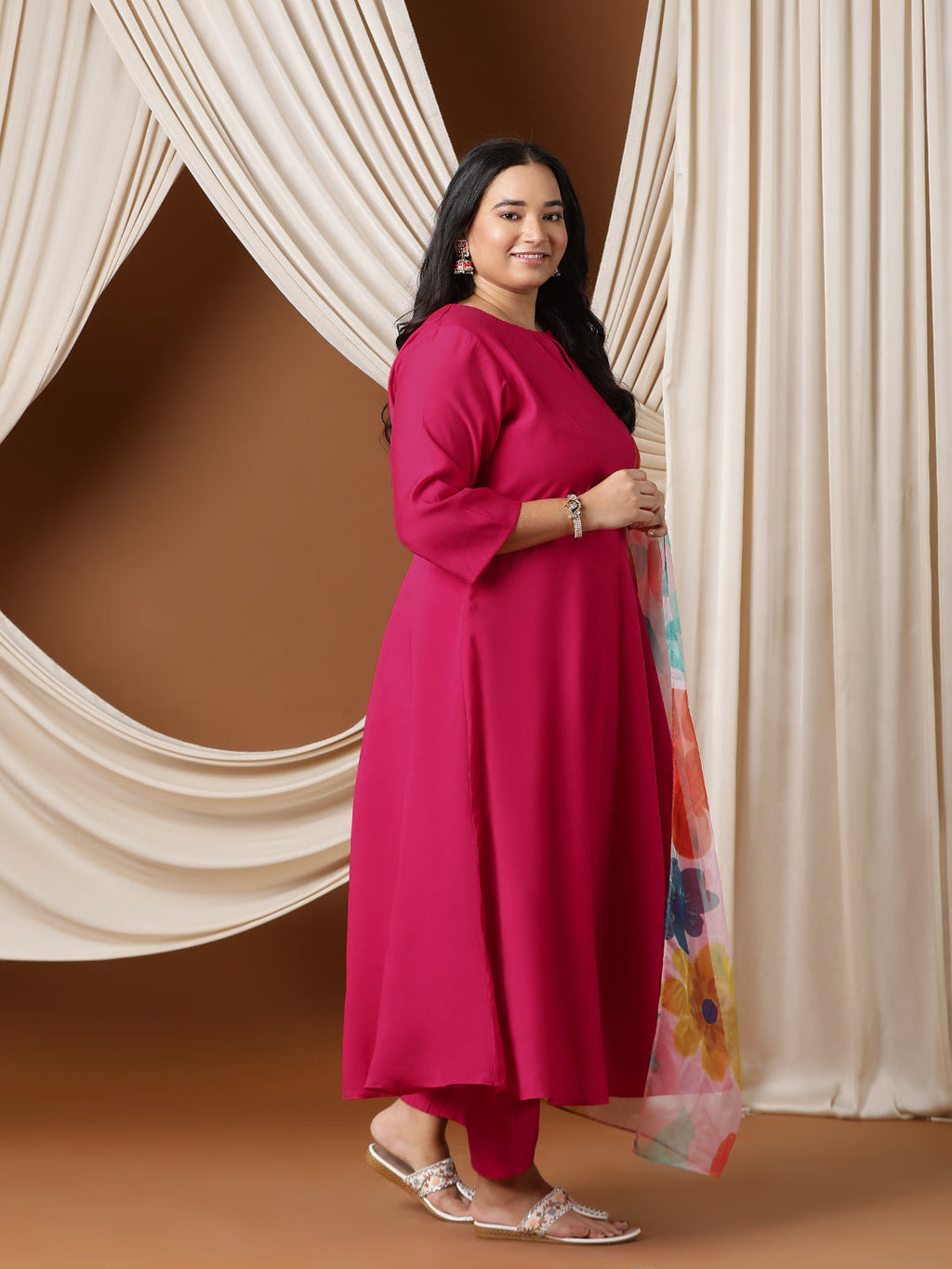 Keyhole Neck Regular A-Line Kurta With Trousers & Dupatta - ID