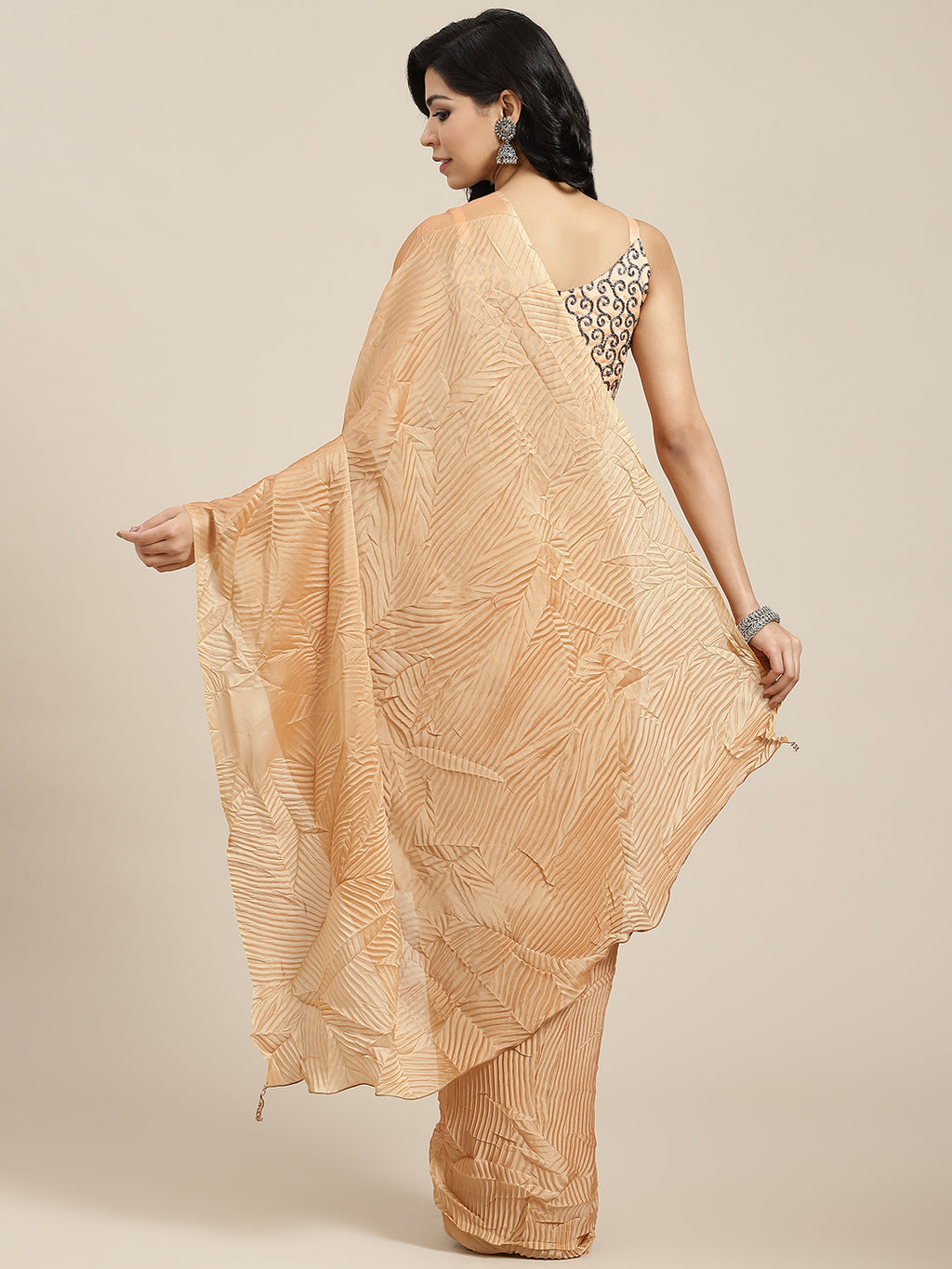 Georgette Peach Solid BeltedSarees With Blouse Piece