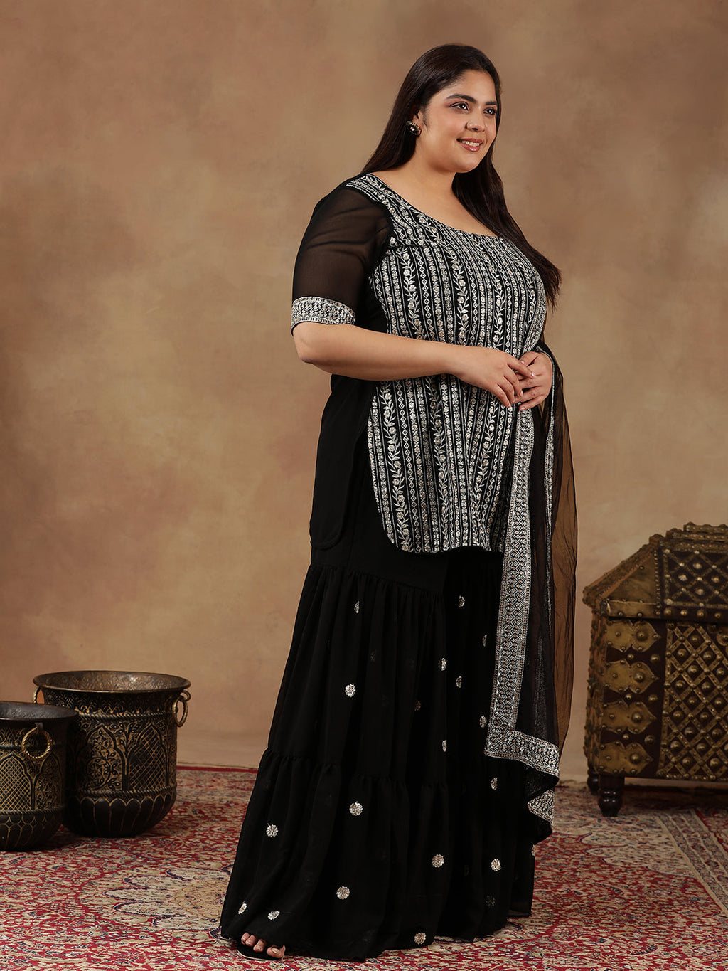 Plus Size Floral Embroidered Thread Work Straight Kurta With Sharara & Dupatta - ID